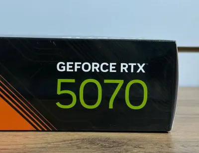Видеокарта Gigabyte RTX 5070 3X 12G GDDR7