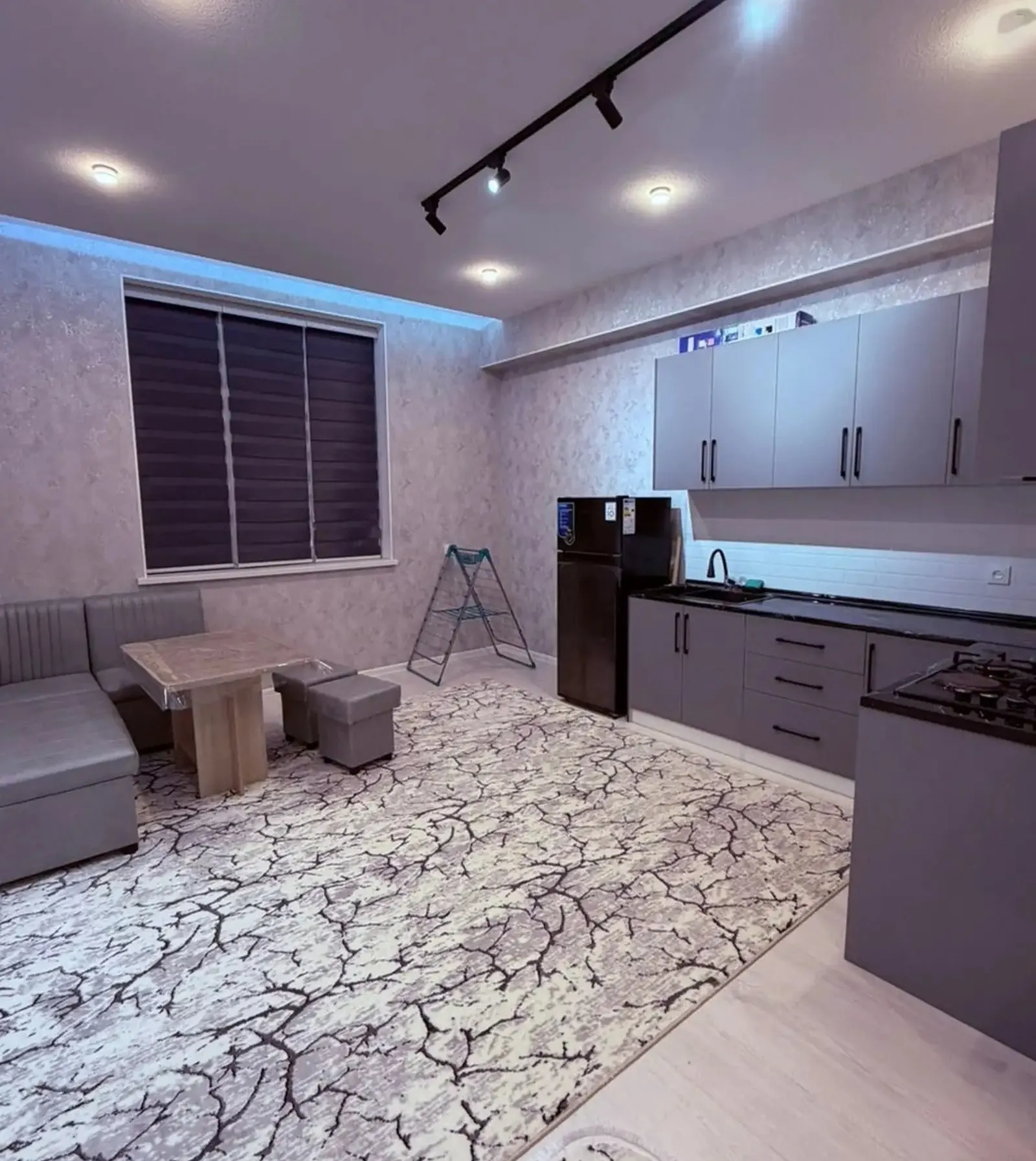 2-комн. квартира, 4 этаж, 76 м², 18 Mkr