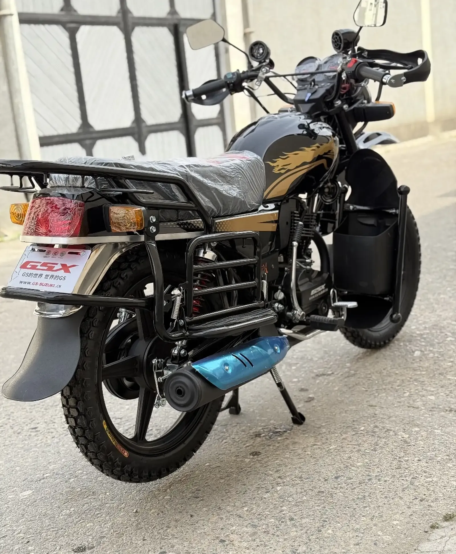 Мотоцикл Suzuki 200куб 2026 black