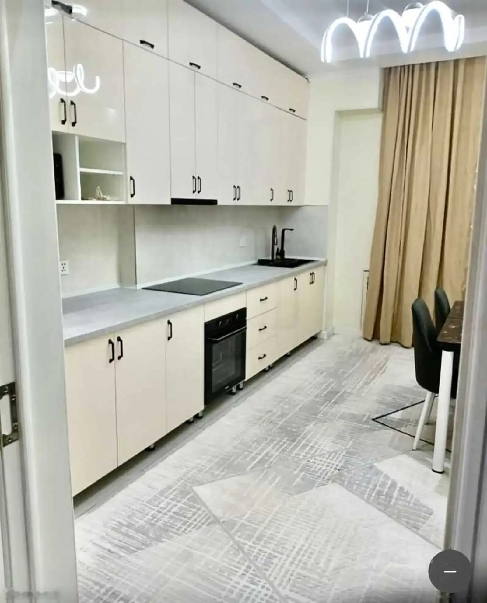 3-комн. квартира, 3 этаж, 130м², Созидание, Пайкар