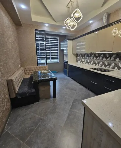 2-комн. квартира, 6 этаж, 77 м², Исмоили Сомони, Мехргон