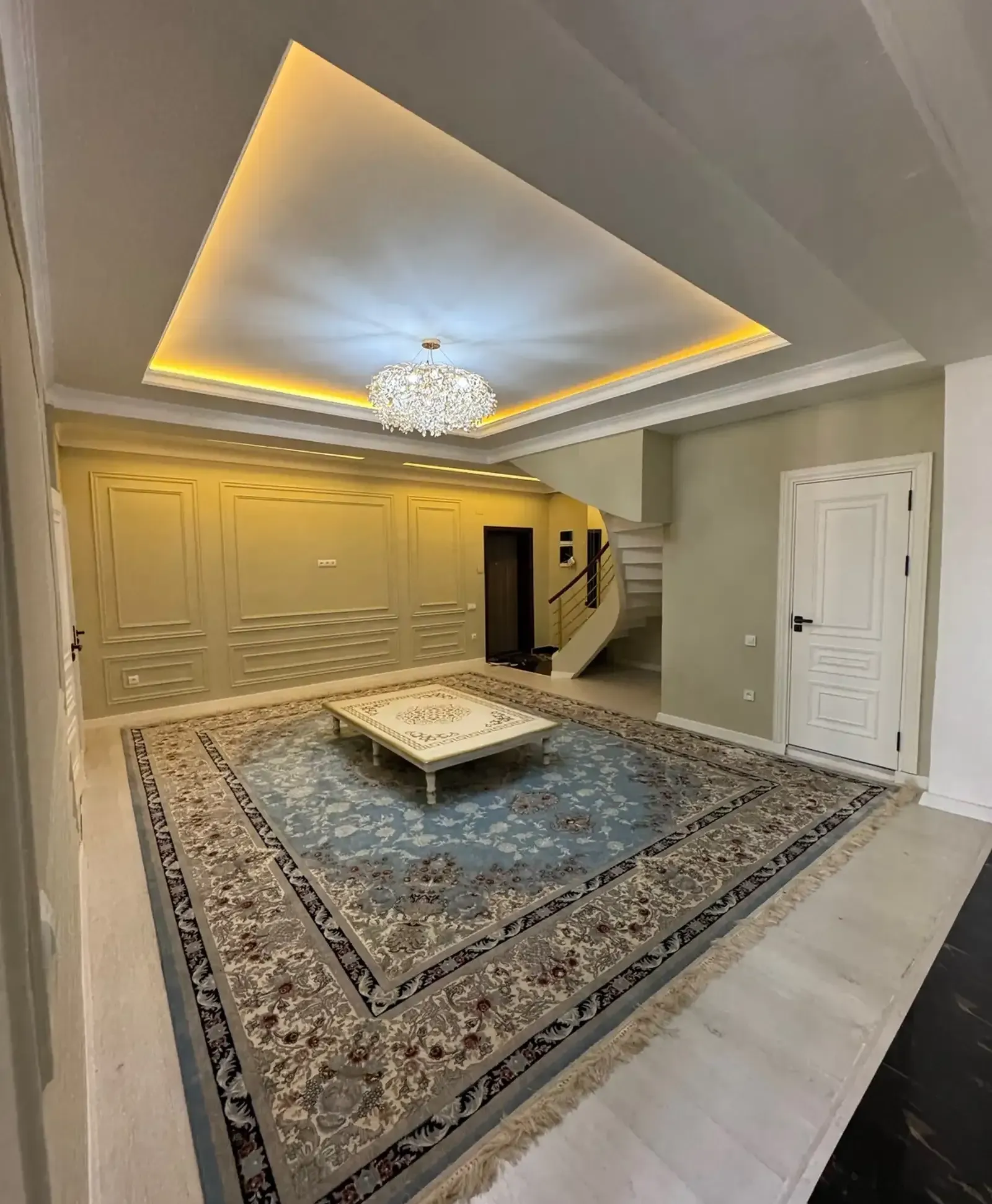 2-комн. квартира, 10 этаж, 155м², И Сомони/Дом Печать