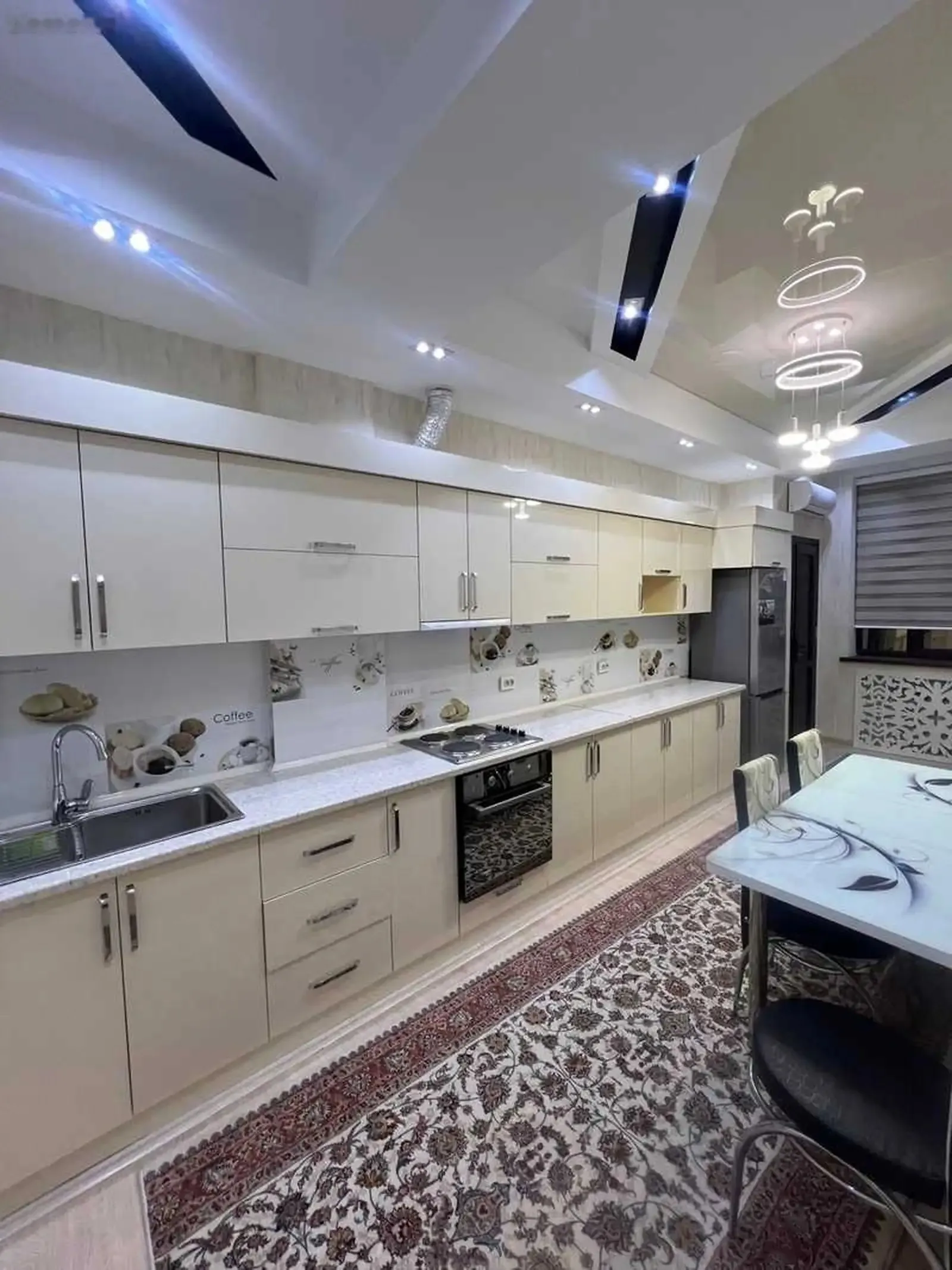 3-комн. квартира, 6 этаж, 126м², 4 дома