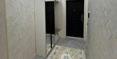 2-комн. квартира, 5 этаж, 66 м², Сино