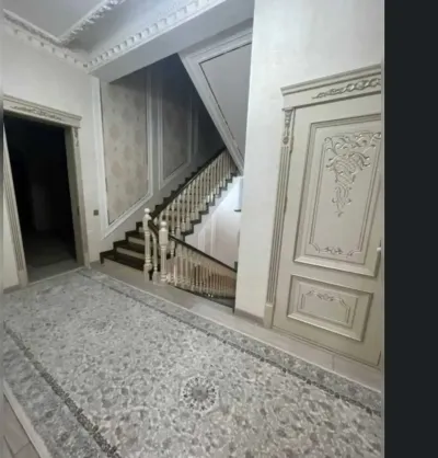 3-этажный, 13 комнатный дом, 785 м², Сомони