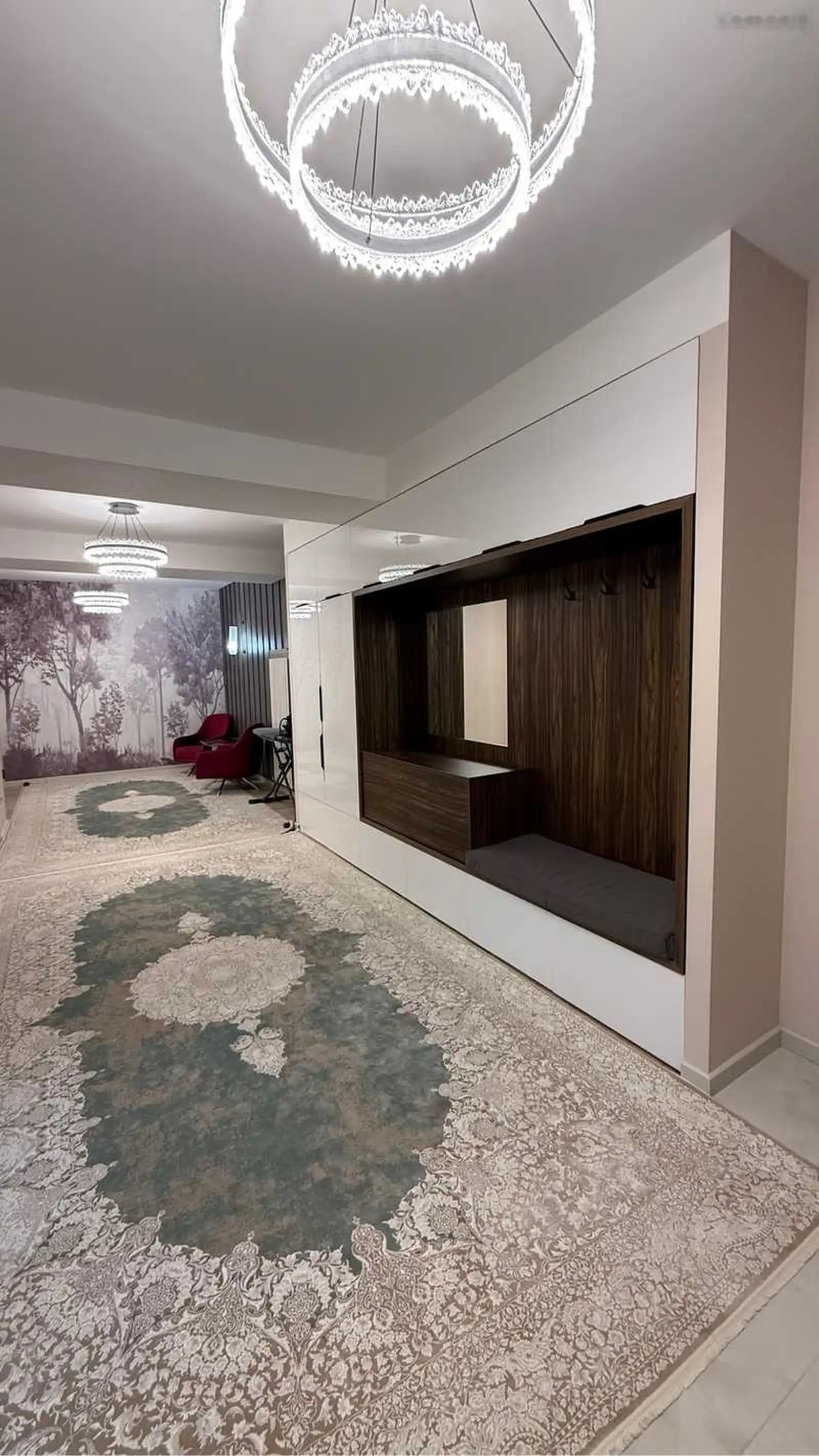 3-к квартира, 3 этаж, 156 м², Шохмансур