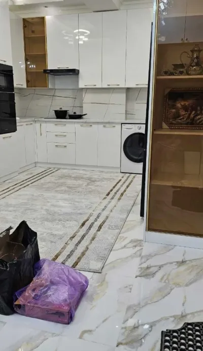 2-комн. квартира, 13 этаж, 79м², сомони