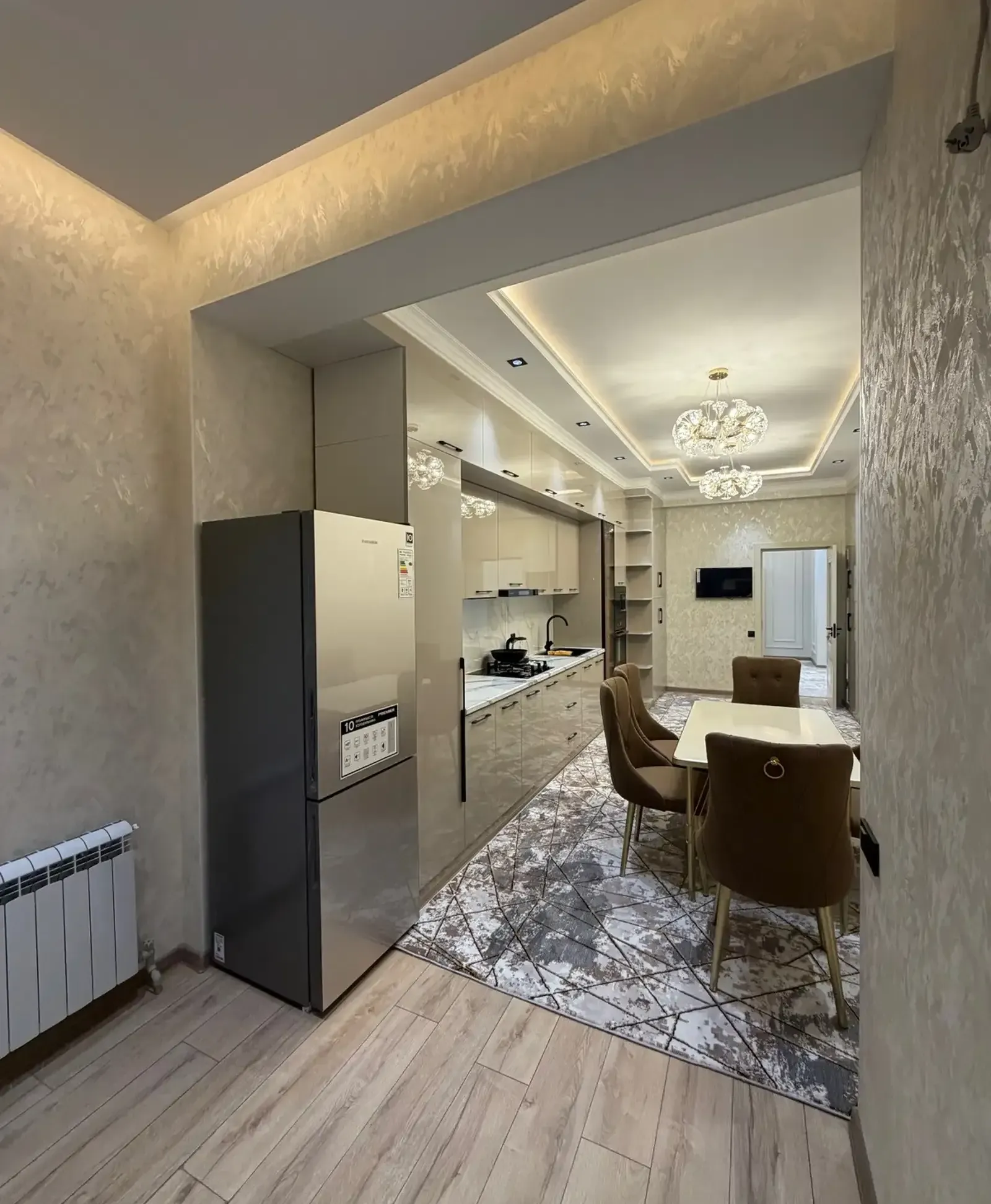 3-комн. квартира, 7 этаж, 112м², Овир/Ашан