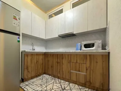2-комн. квартира, 13 этаж, 58м², Шохмансур