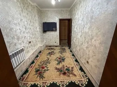 3-комн. квартира, 8 этаж, 110м², И Сомони домой Кайрокум