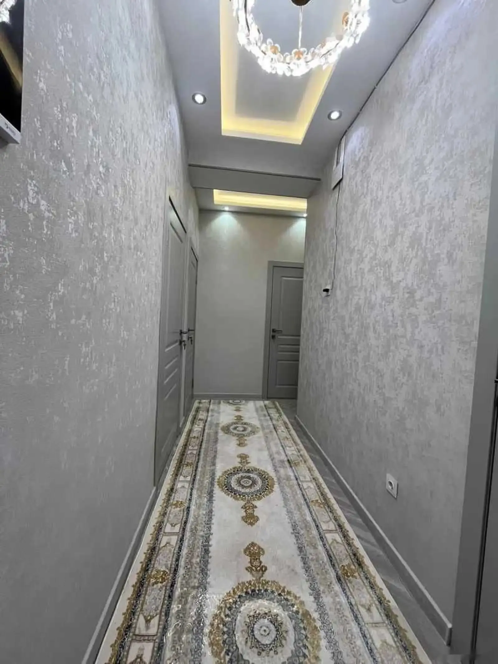 2-комн. квартира, 2 этаж, 75м², Сомони Султанбей