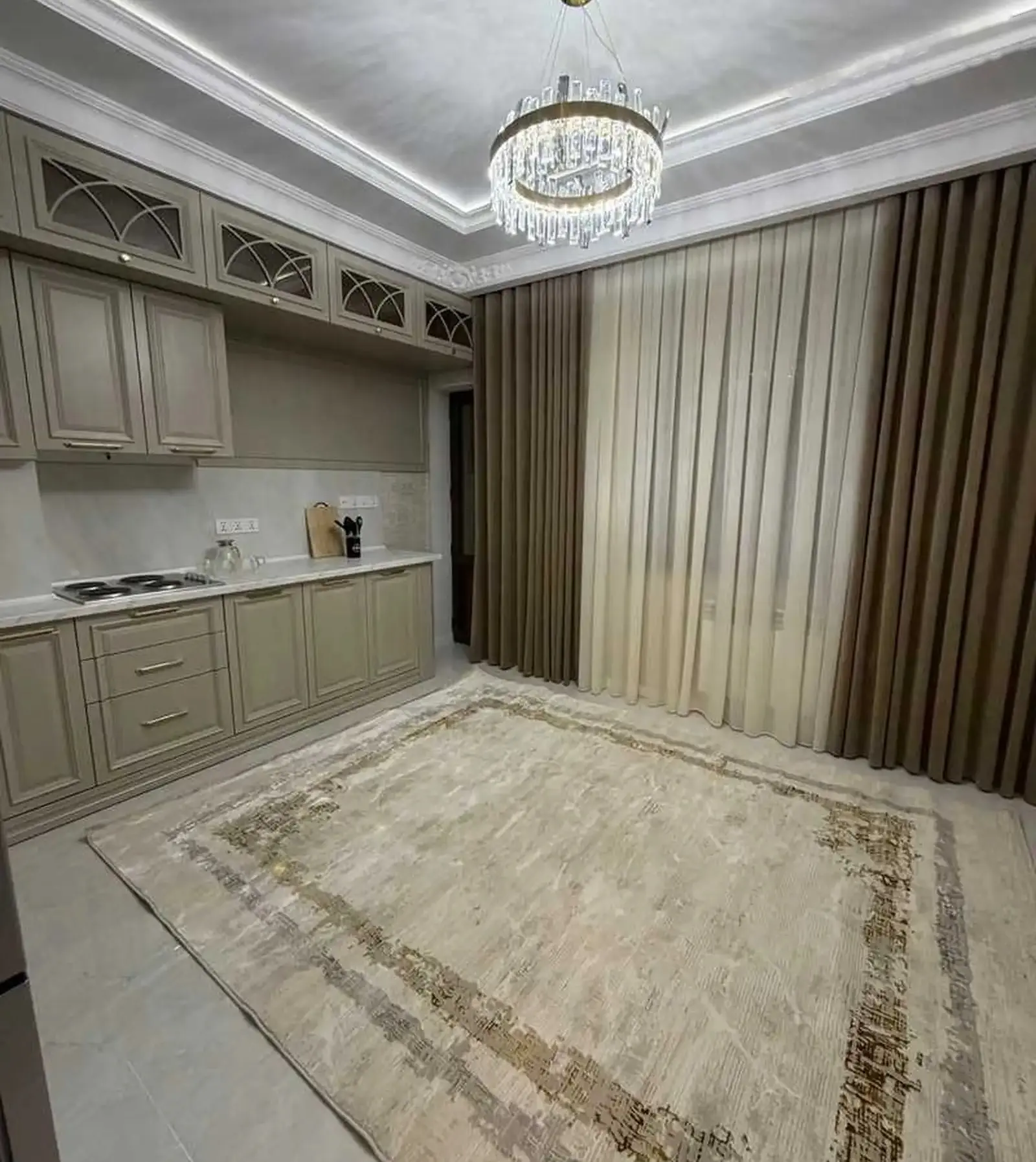 3-комн. квартира, 9 этаж, 110м², И.Сомони