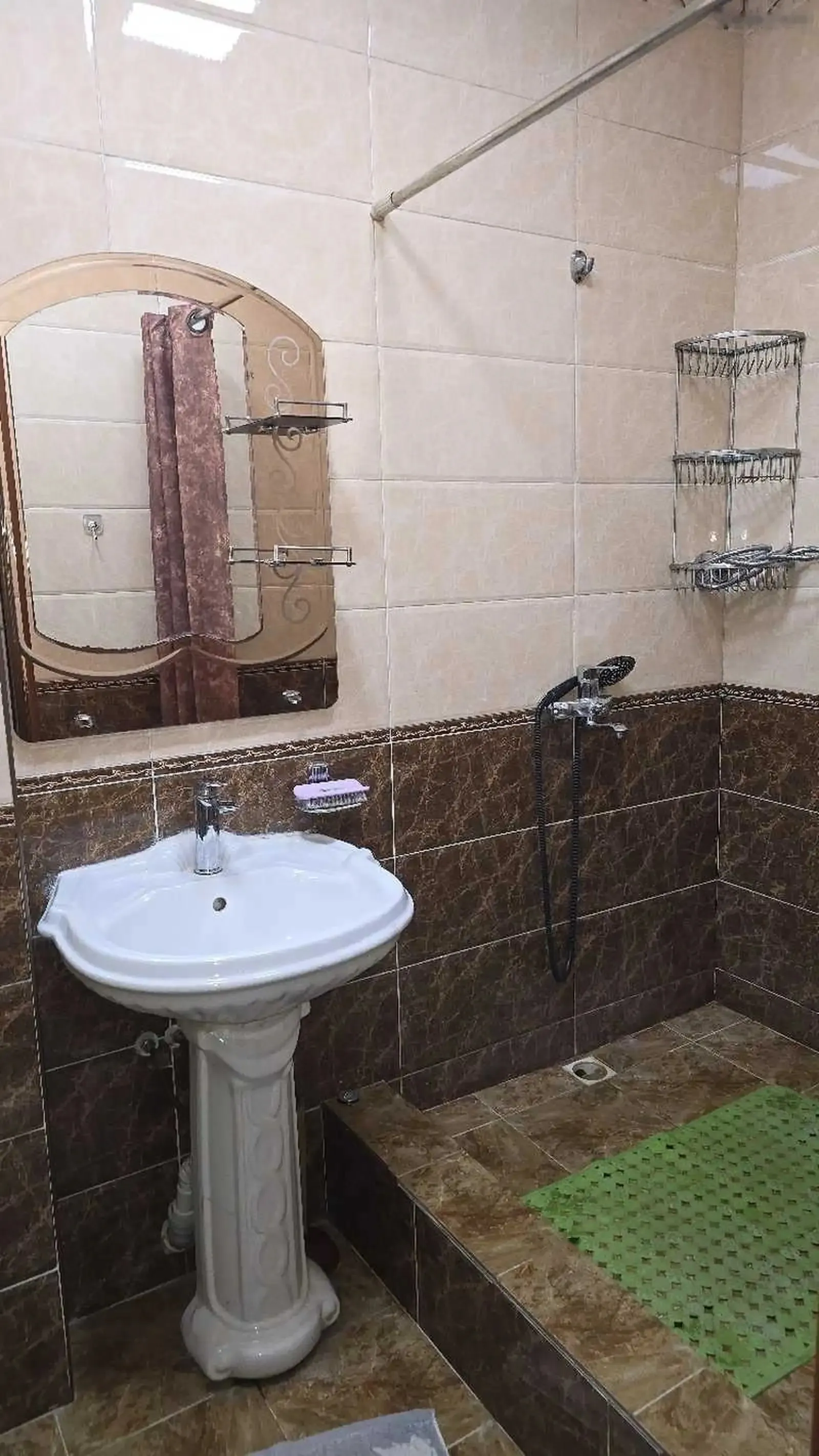 2-комн. квартира, 2 этаж, 80м², 82мкр