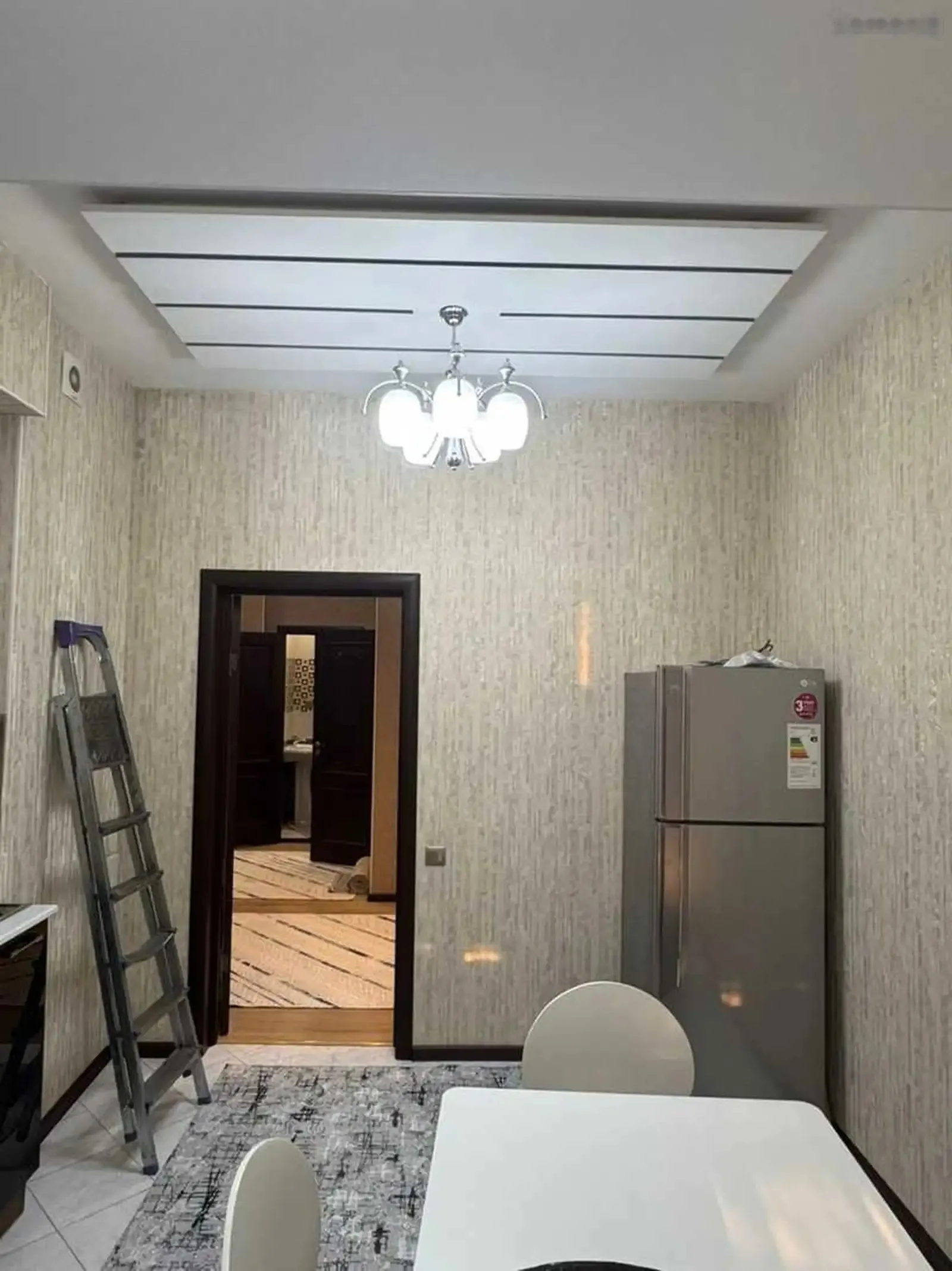2-комн. квартира, 3 этаж, 70м², Фирдавси