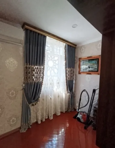 3-комн. квартира, 4 этаж, 85 м², Рудаки 88, Кирпичный дом, Доми Чойхонаи Деха, самбусаи 1