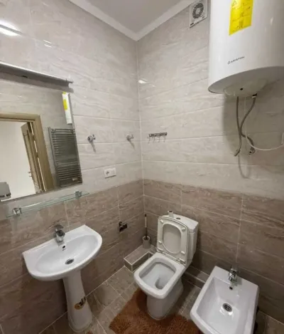 2-комн. квартира, 8 этаж, 65м², Шохмансур