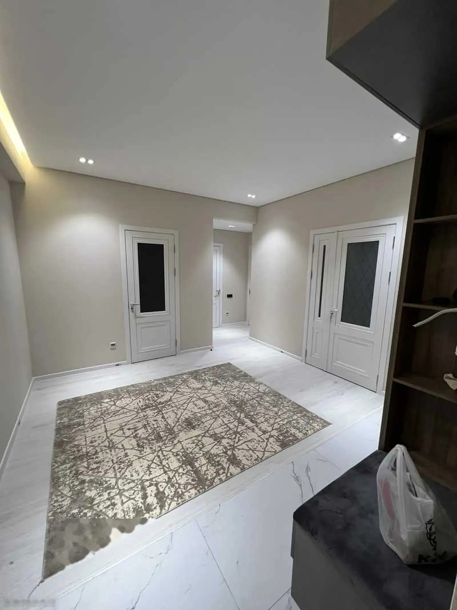 2-комн. квартира, 3 этаж, 94м², цум