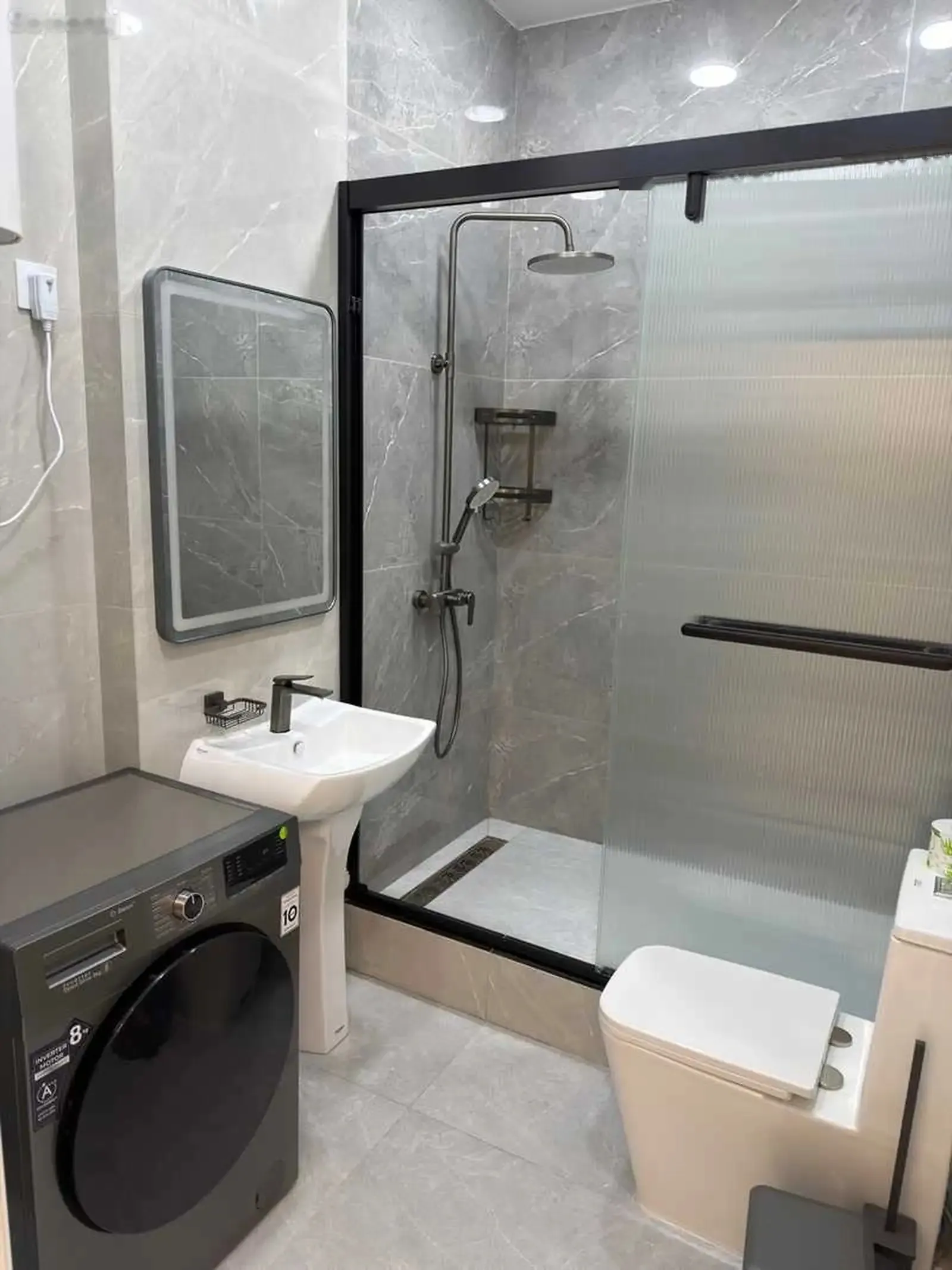 2-комн. квартира, 8 этаж, 65м², Овир