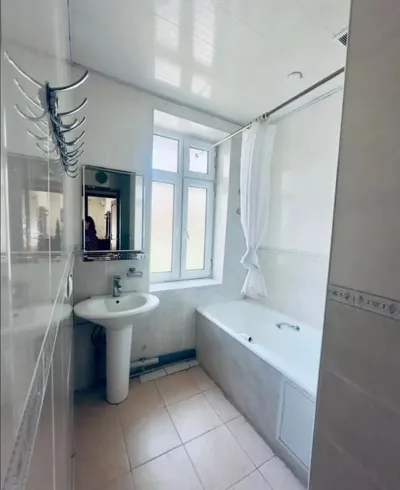 3-комн. квартира, 3 этаж, 100м², Сомони