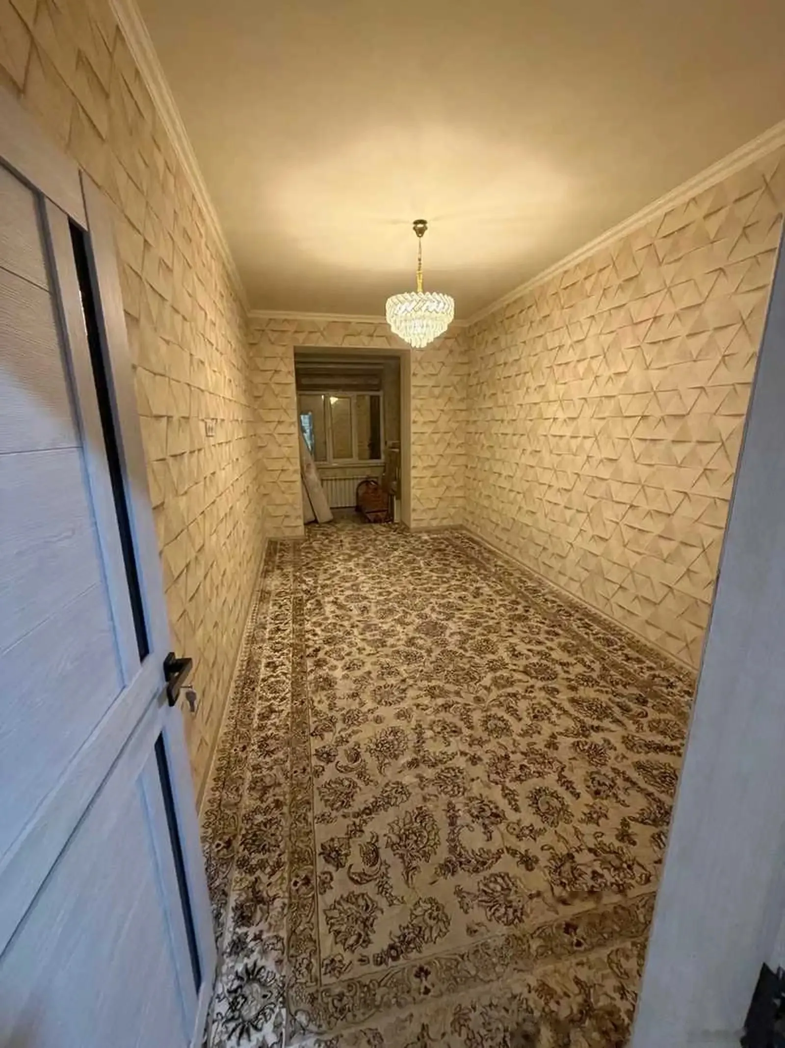 3-комн. квартира, 19 этаж, 120м², молодёжный