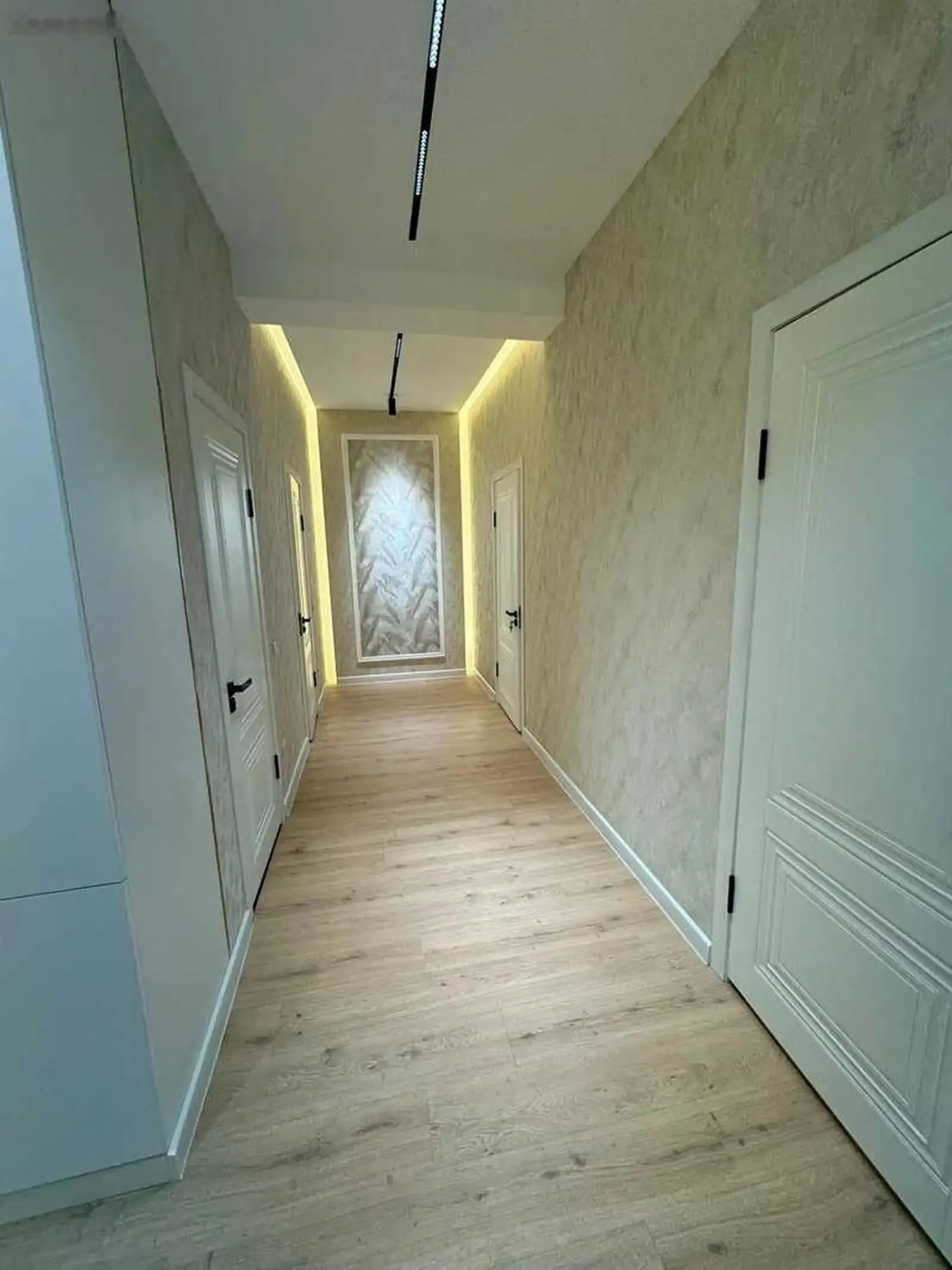 3-комн. квартира, 14 этаж, 115м², ОВИР