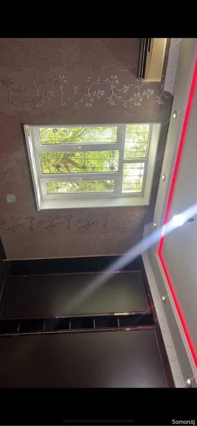 3-комн. квартира, 3 этаж, 75м², глазной