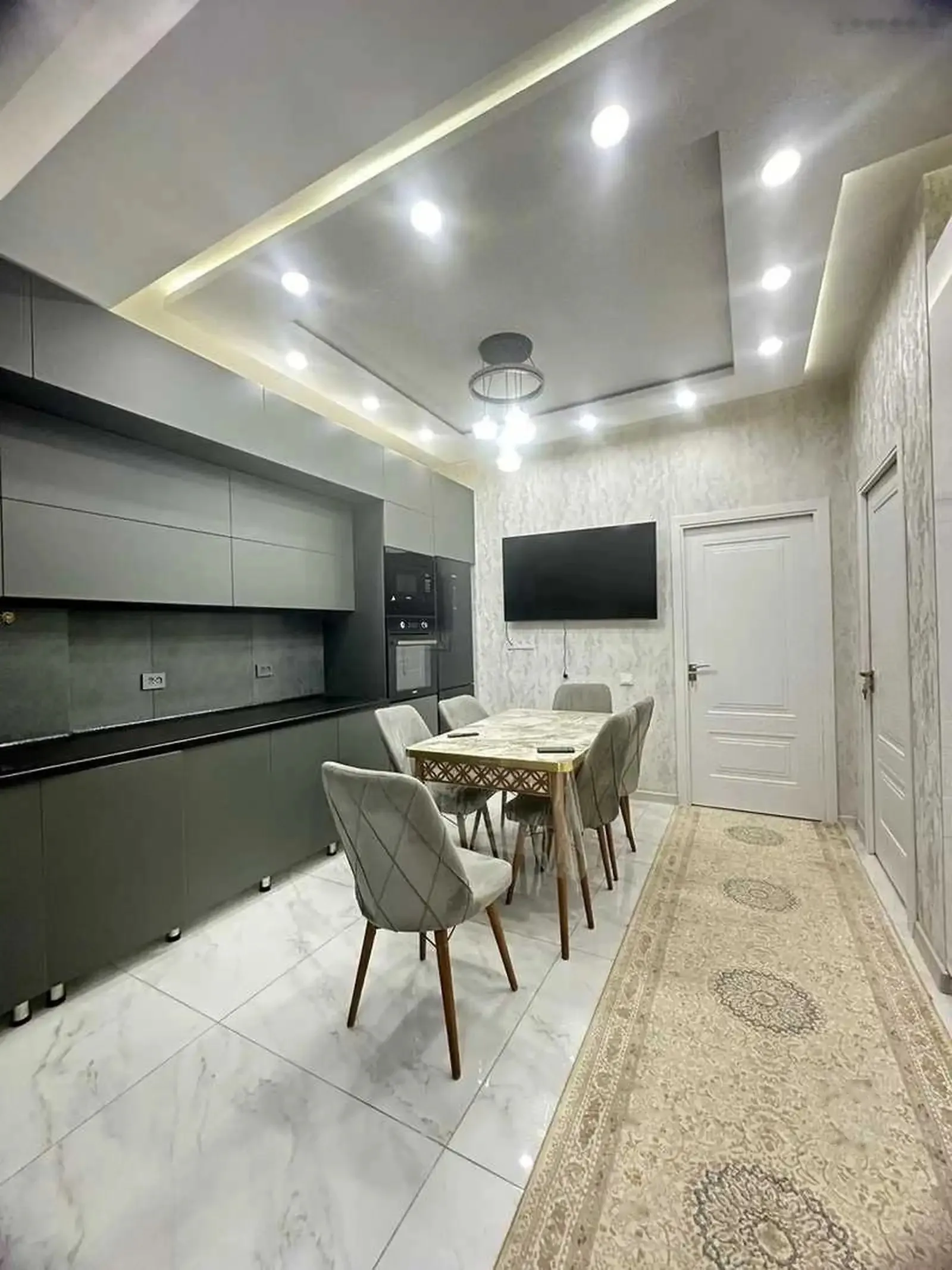 3-комн. квартира, 10 этаж, 80м², повороти аэрапорт