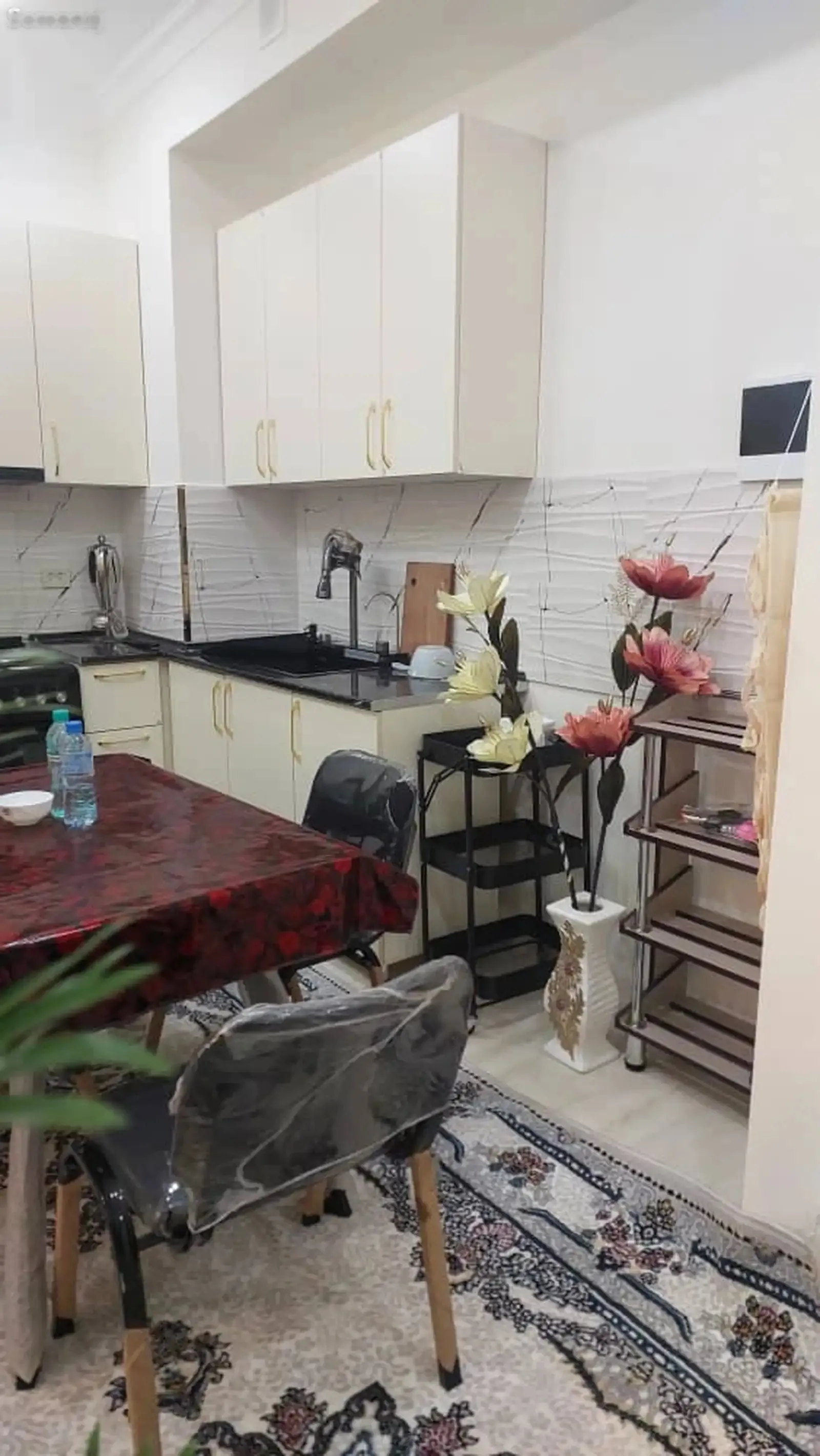 2-комн. квартира, 3 этаж, 65м², Пайкари скорый