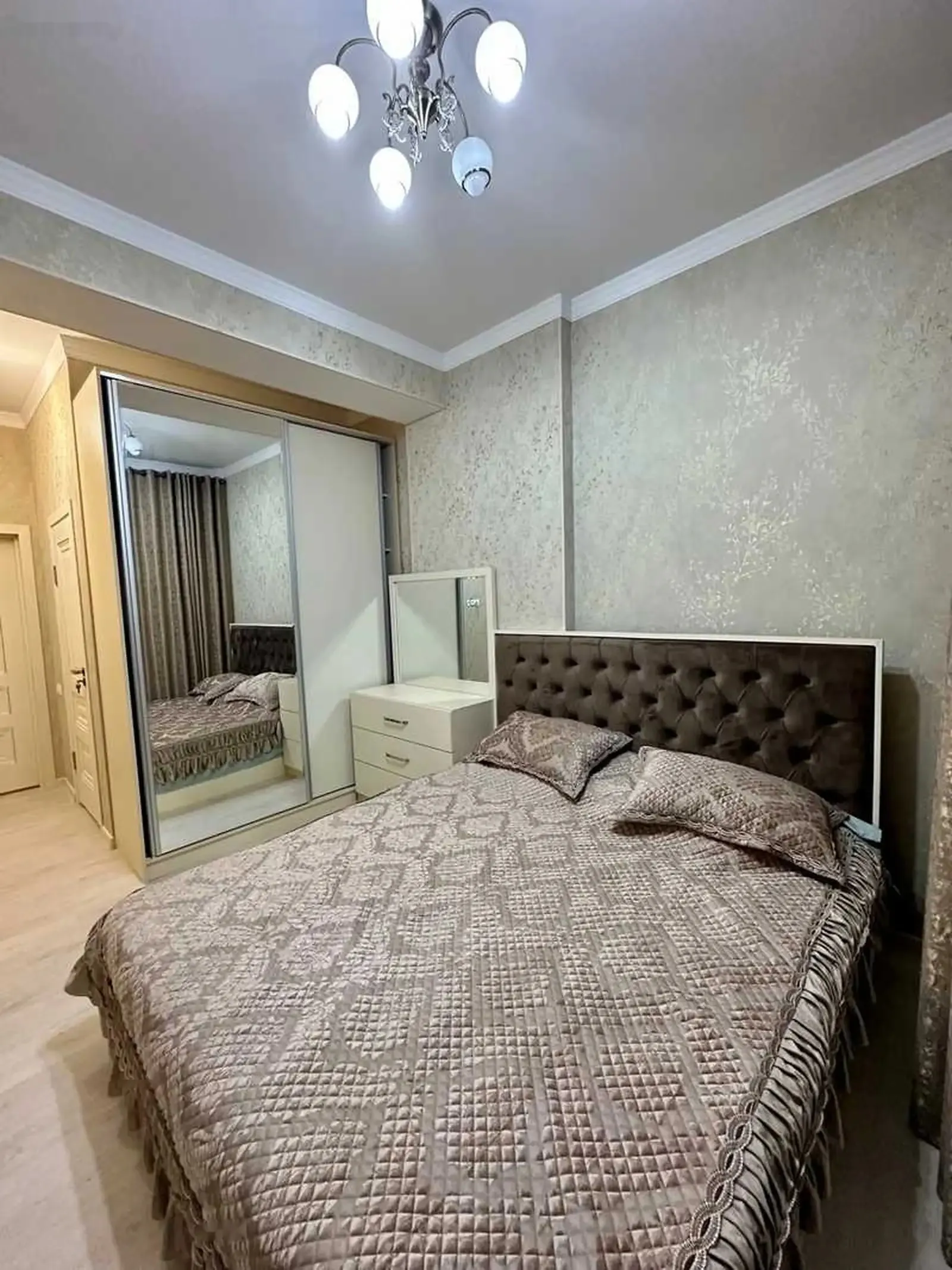 3-к квартира, 4 этаж, 110 м², Сомони 8 март