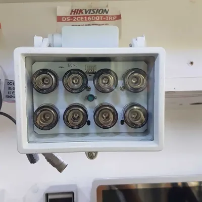 IR прожектор 100м