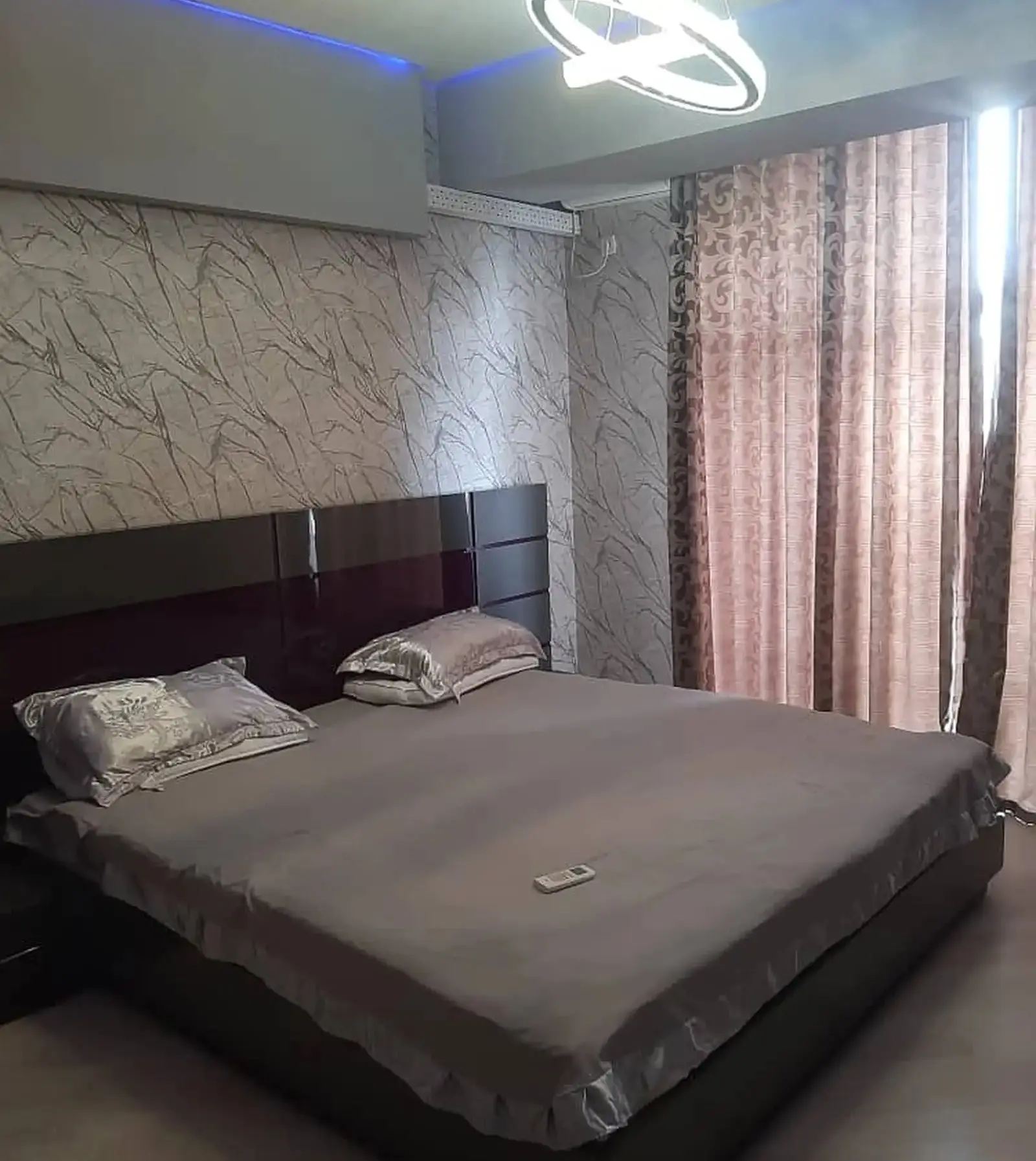 2-комн. квартира, 16 этаж, 88м², Славянский