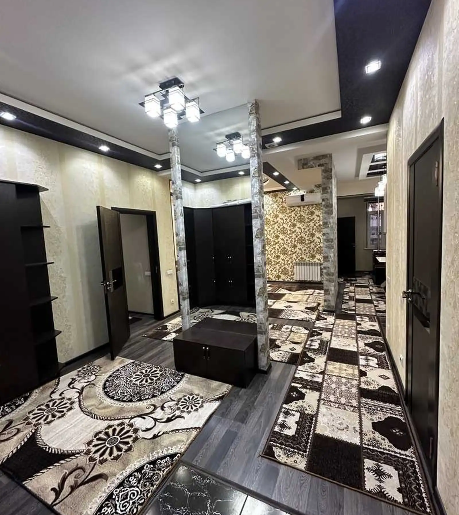 2-комн. квартира, 7 этаж, 90м², Садбарг, пушти точик Кристалл