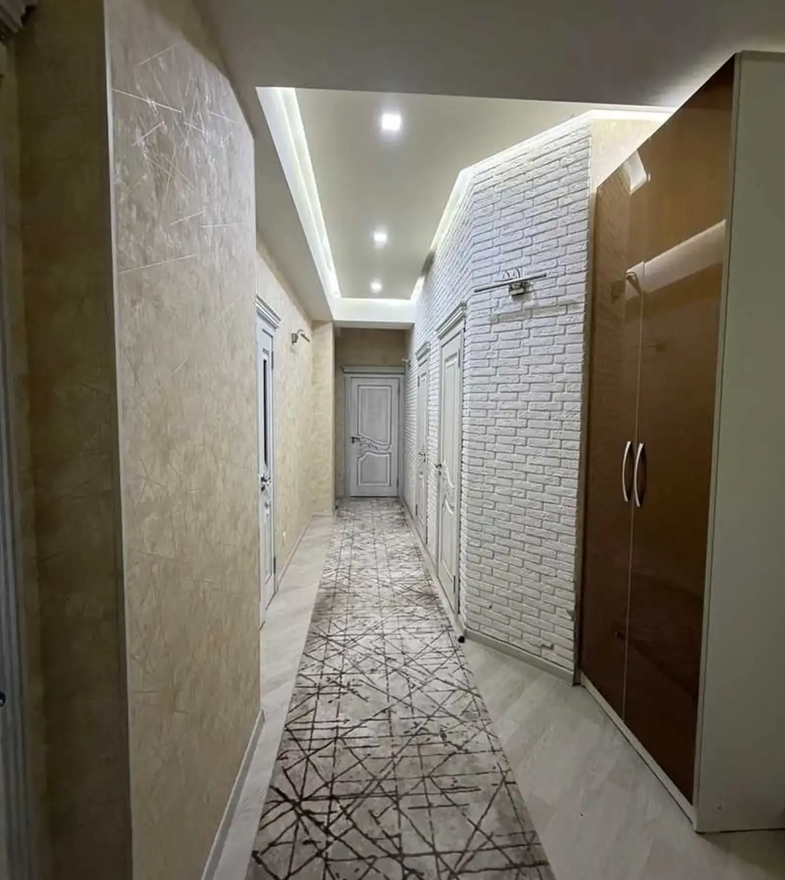 3-комн. квартира, 11 этаж, 100м², шохмансур ( паикари таможни)