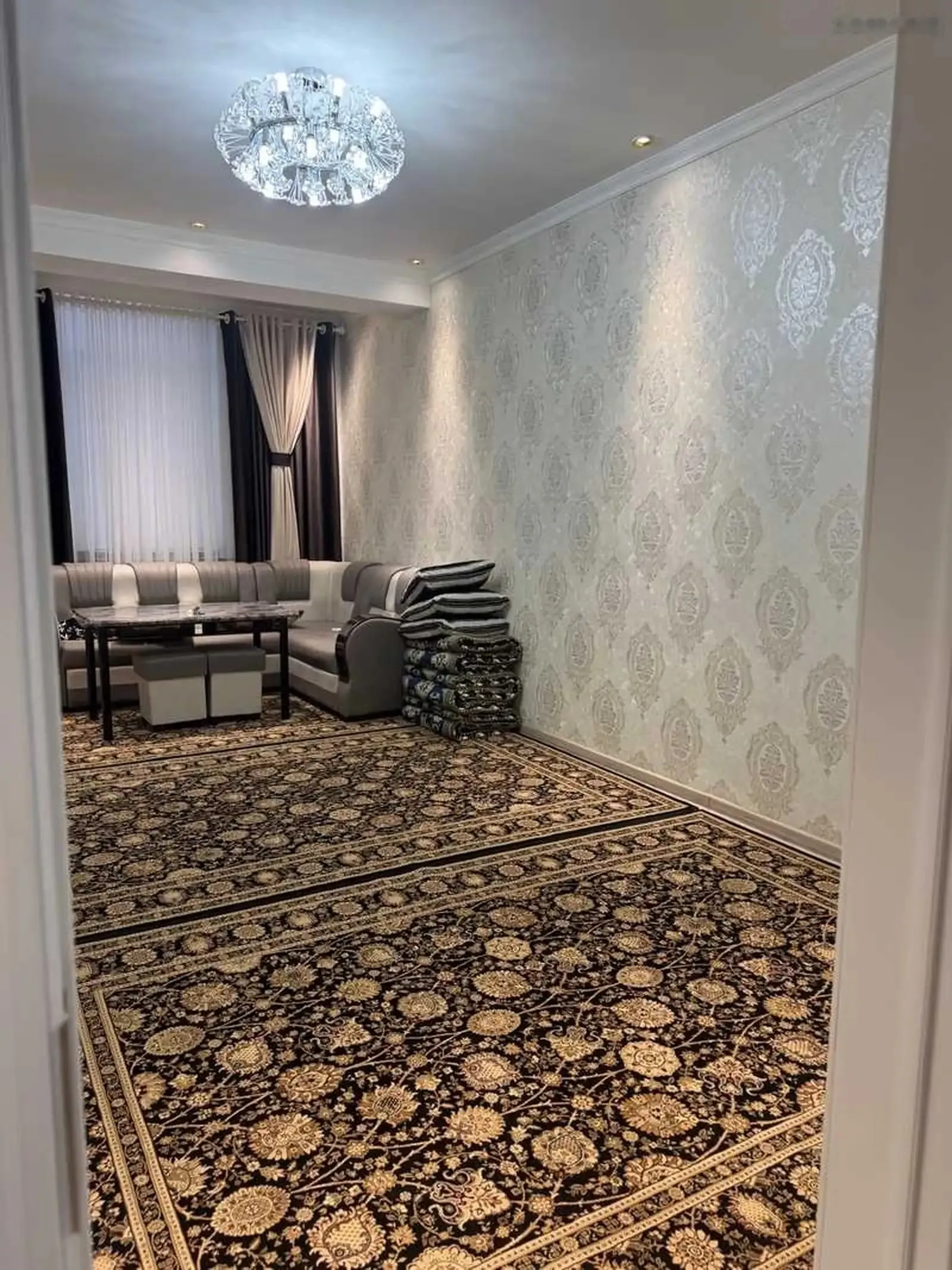 2-комн. квартира, 4 этаж, 60м², Боги ботаники