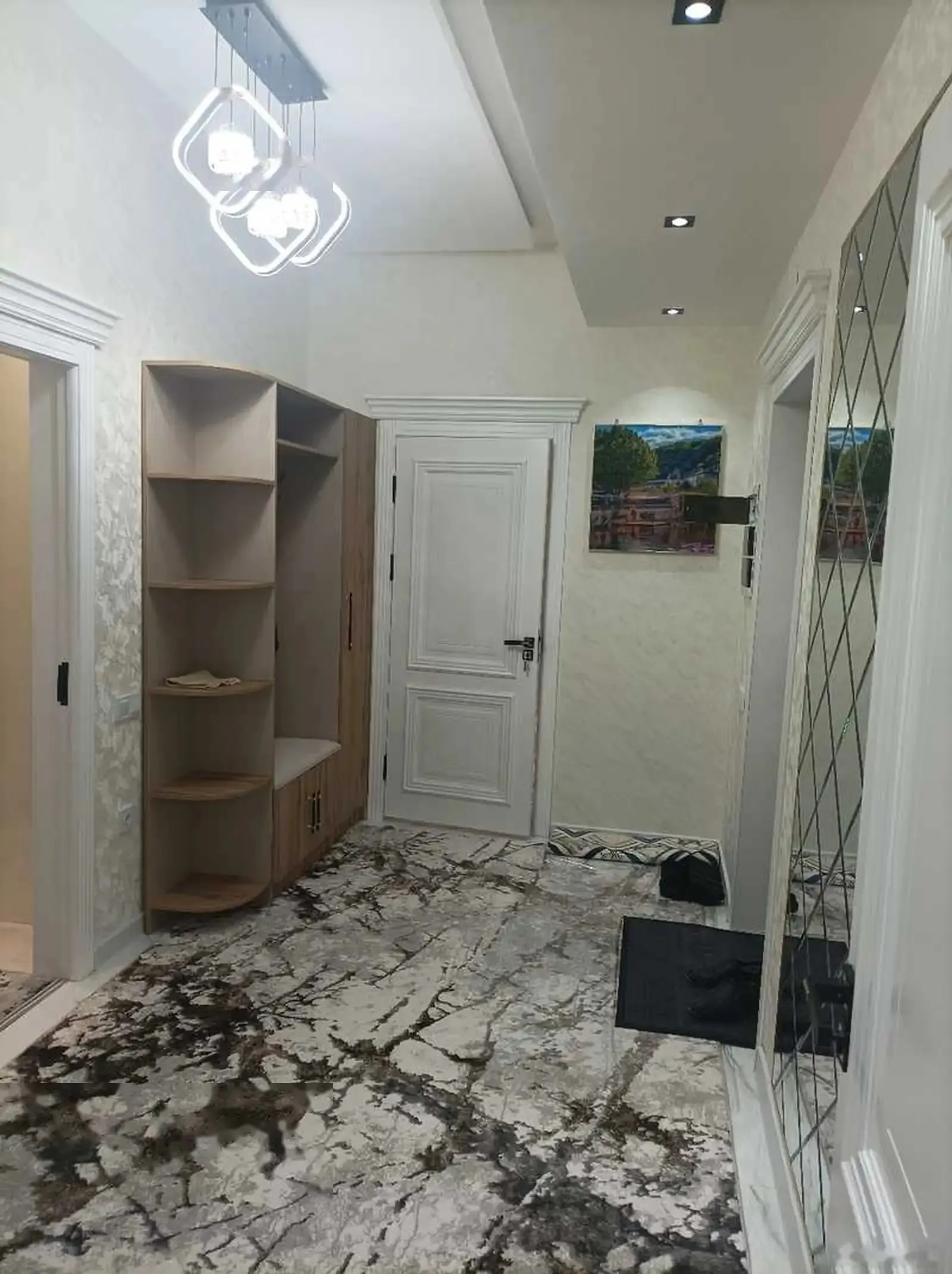 2-комн. квартира, 3 этаж, 85м², Скорая