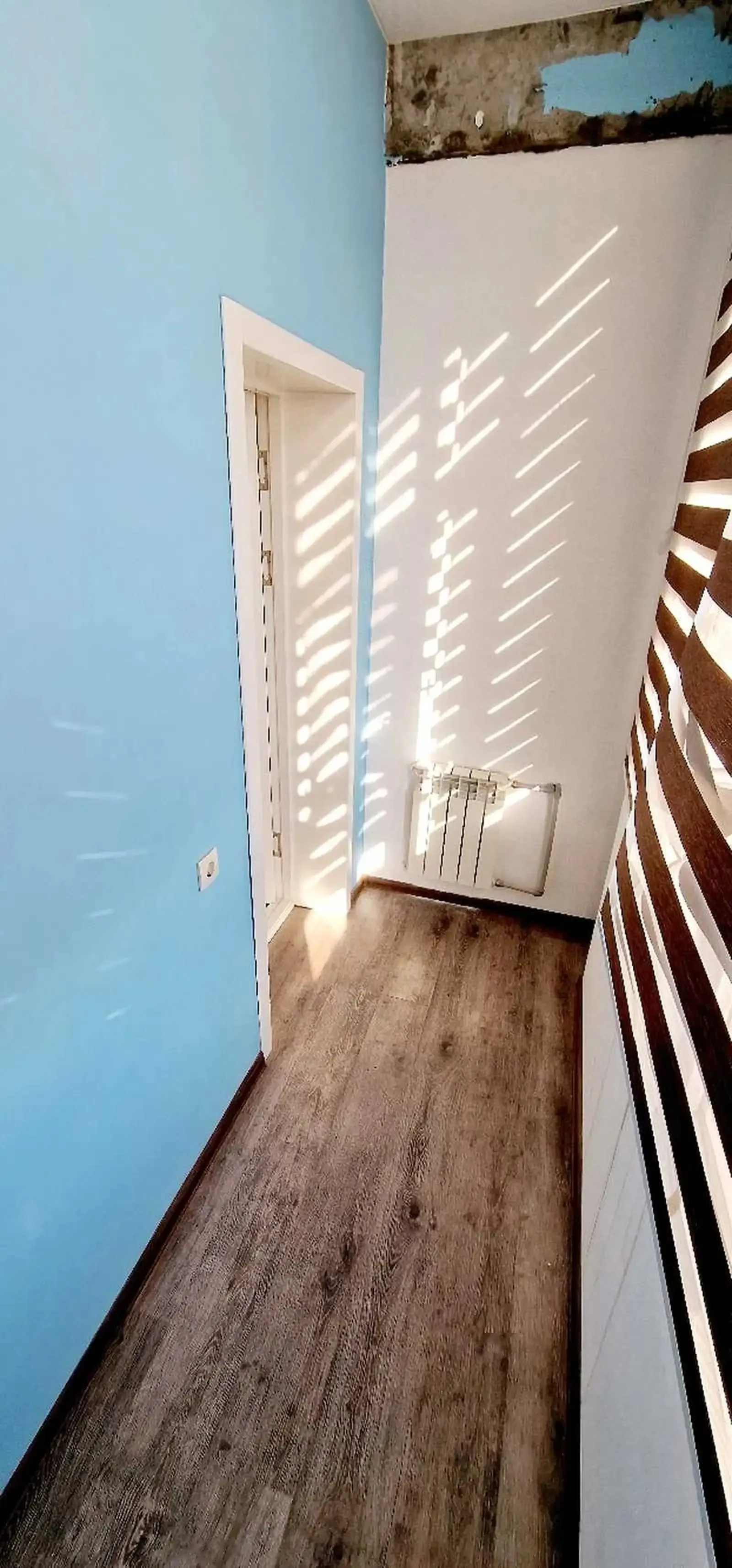 3-комн. квартира, 12 этаж, 120м², пеши ресторани Шахриер