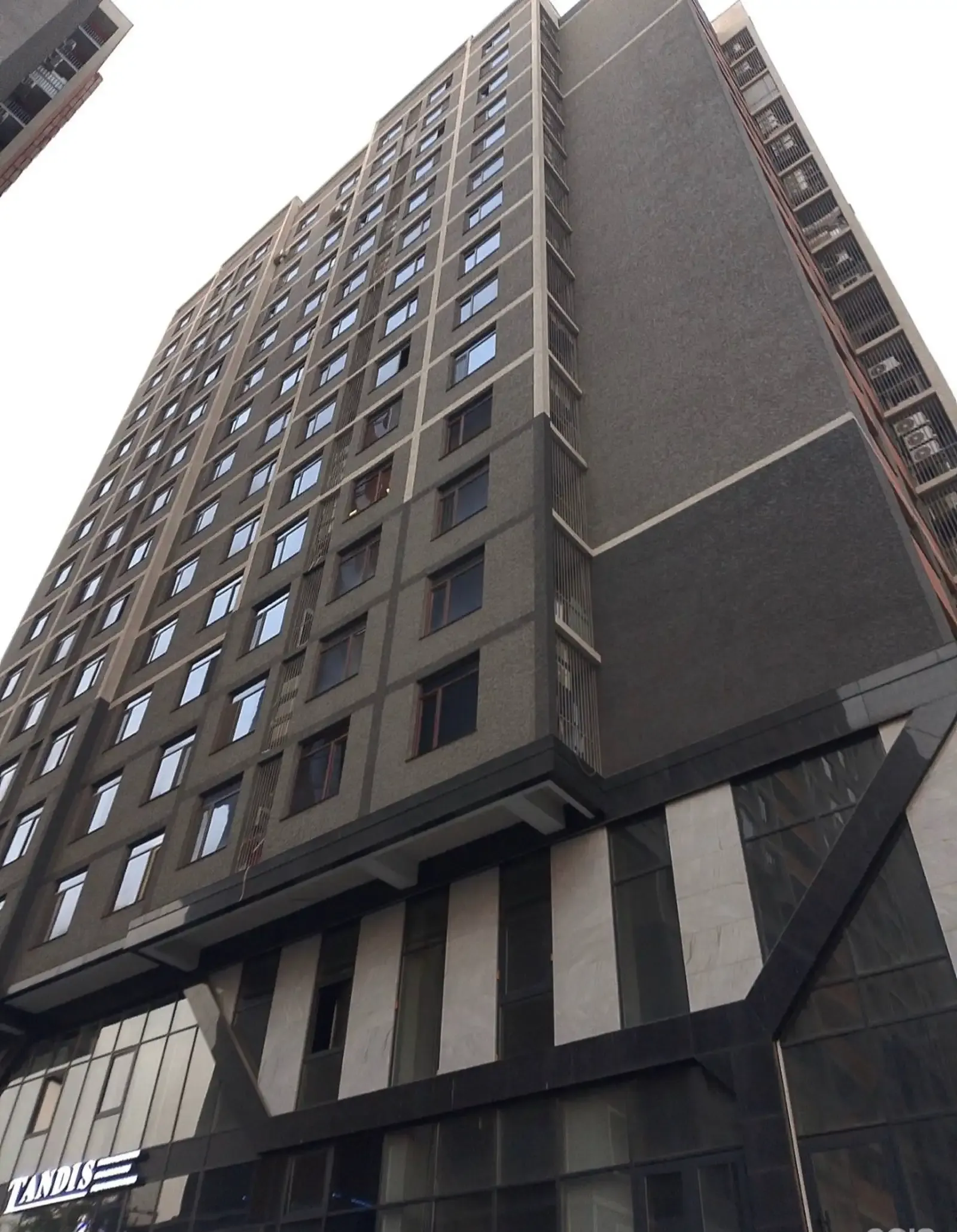2-комн. квартира, 16 этаж, 84 м², Спартак, Бурчи Анушервон, Евар