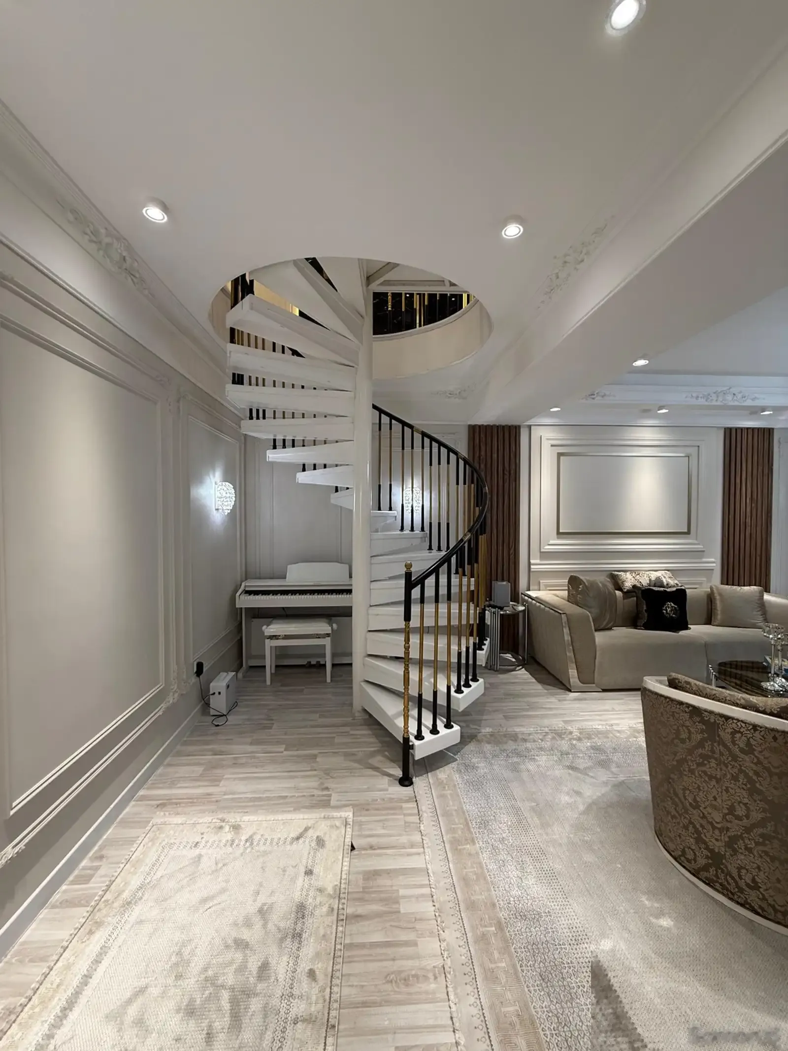 3-комн. квартира, 16 этаж, 216 м², Пушкина 10(над аптекой № 5)