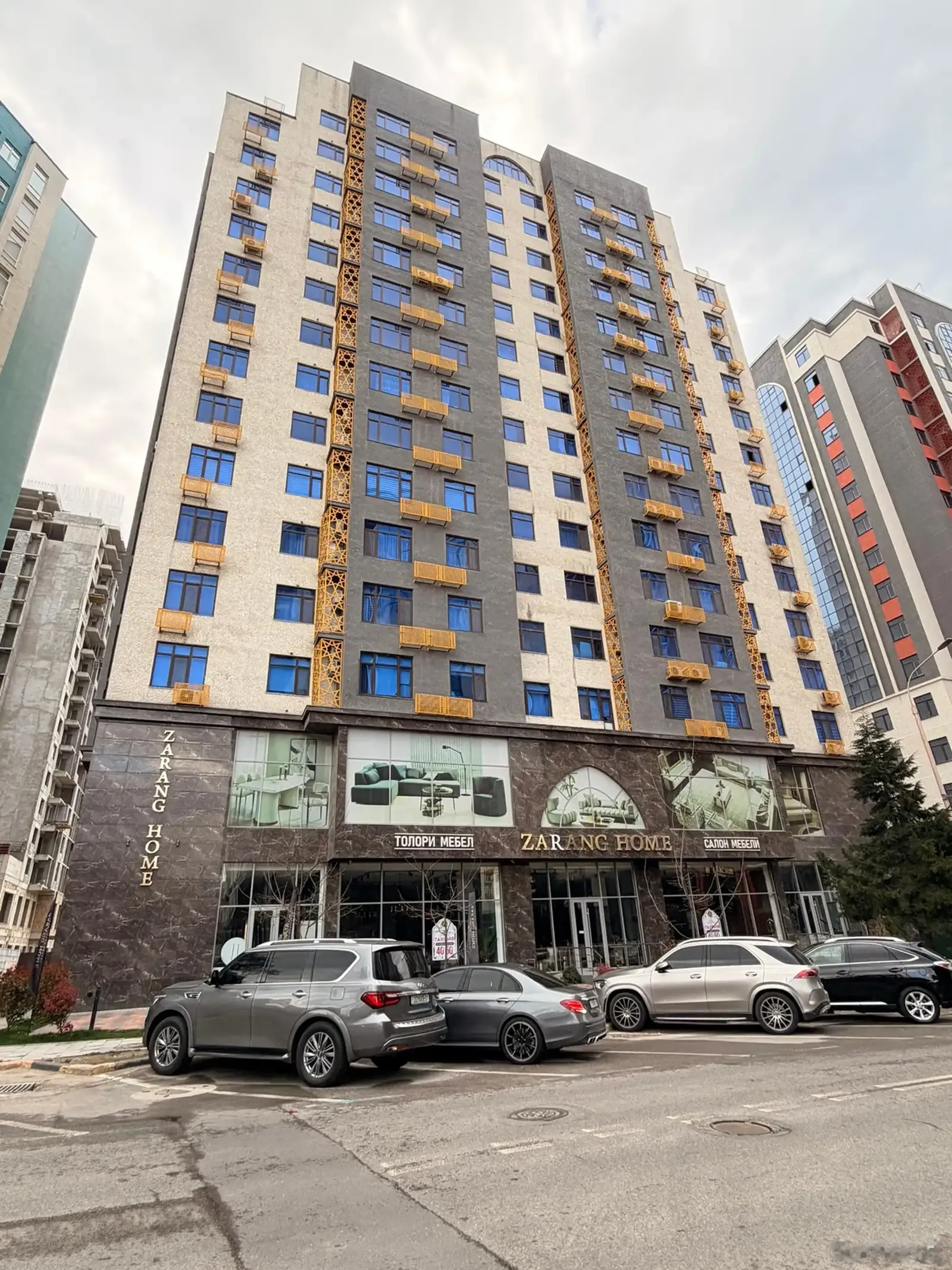 1-комн. квартира, 10 этаж, 63 м², Овир, дом Заранг