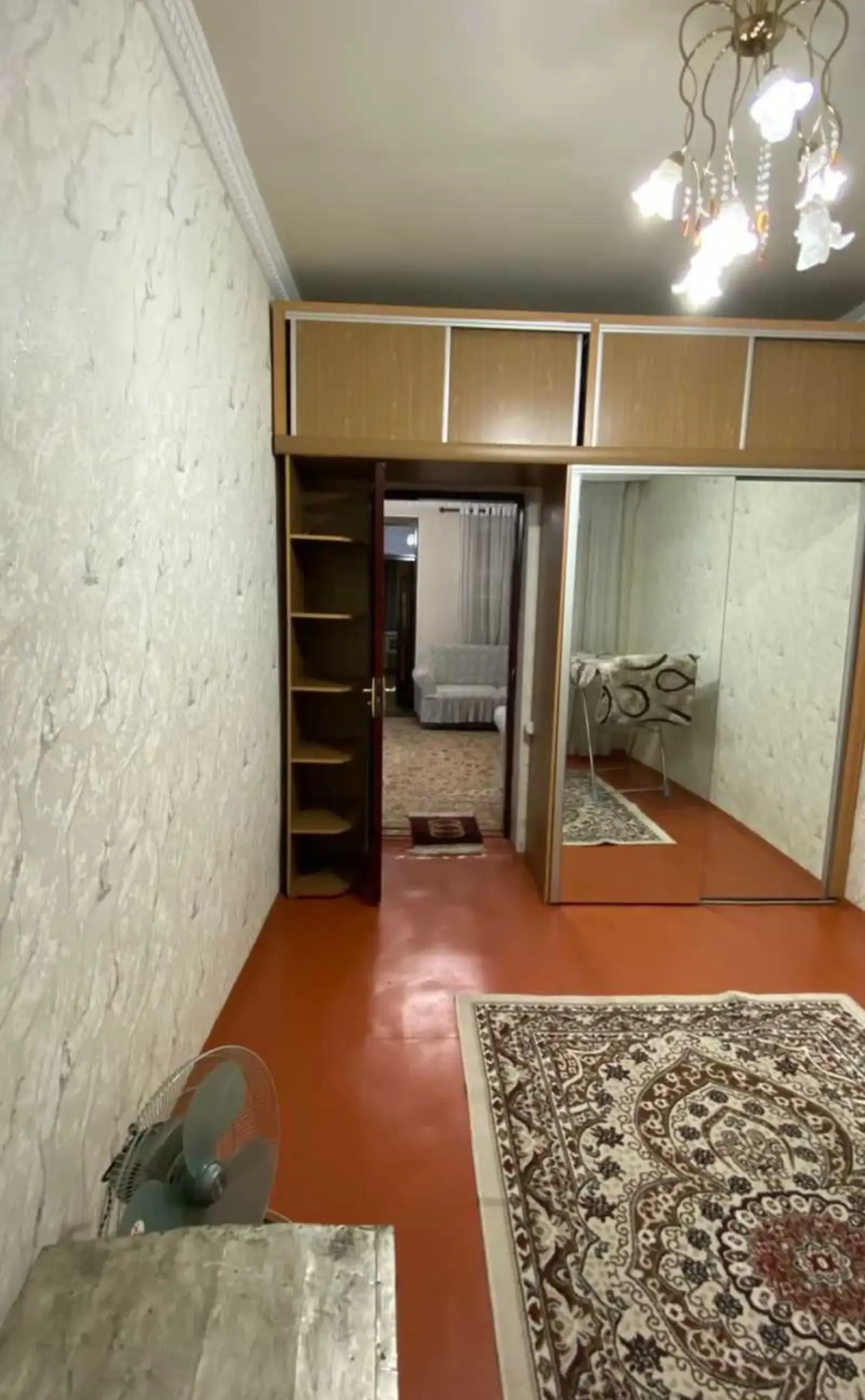 3-комн. квартира, 1 этаж, 75м², Шохмансур