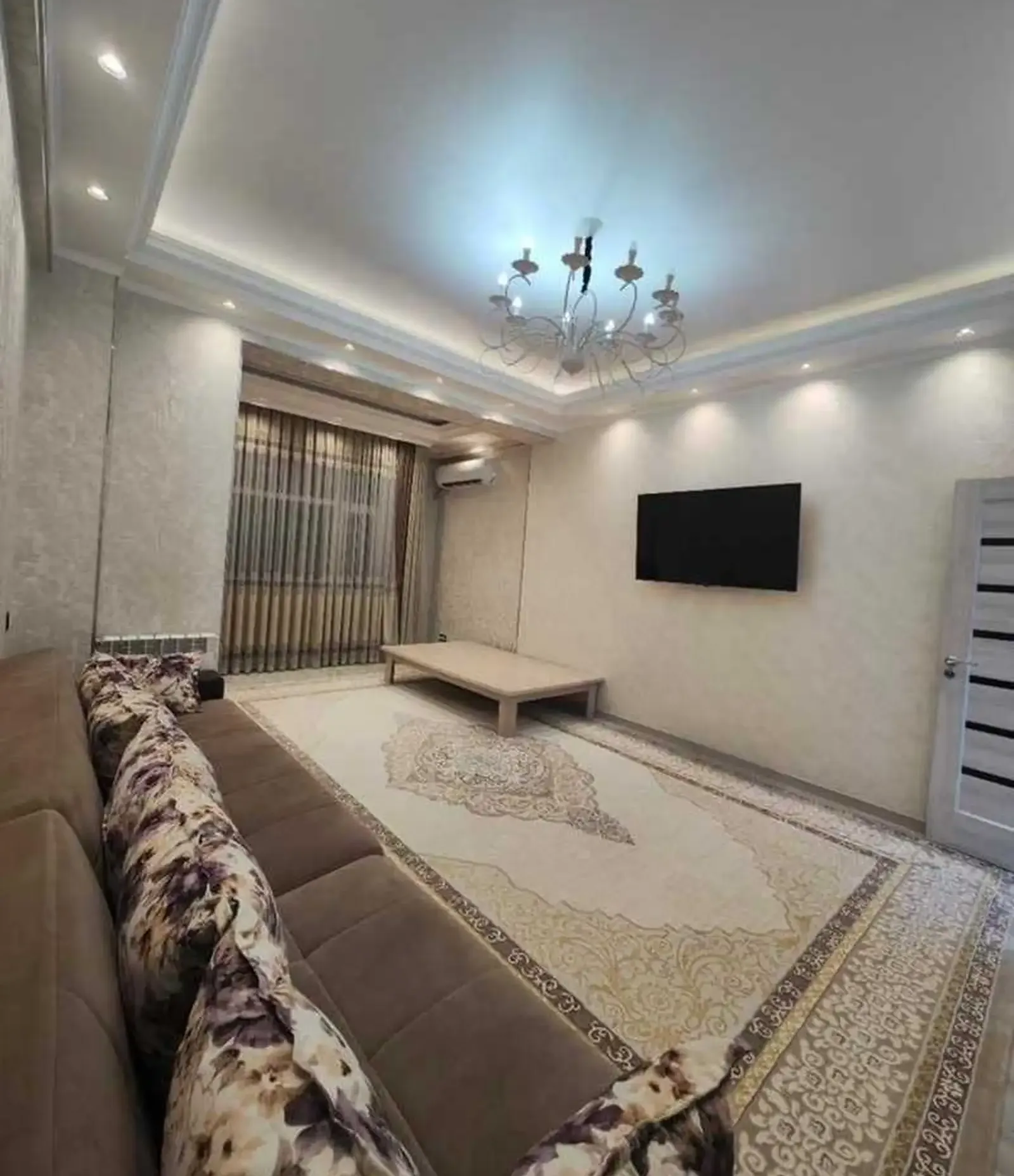2-комн. квартира, 11 этаж, 75м², 92 Мкр