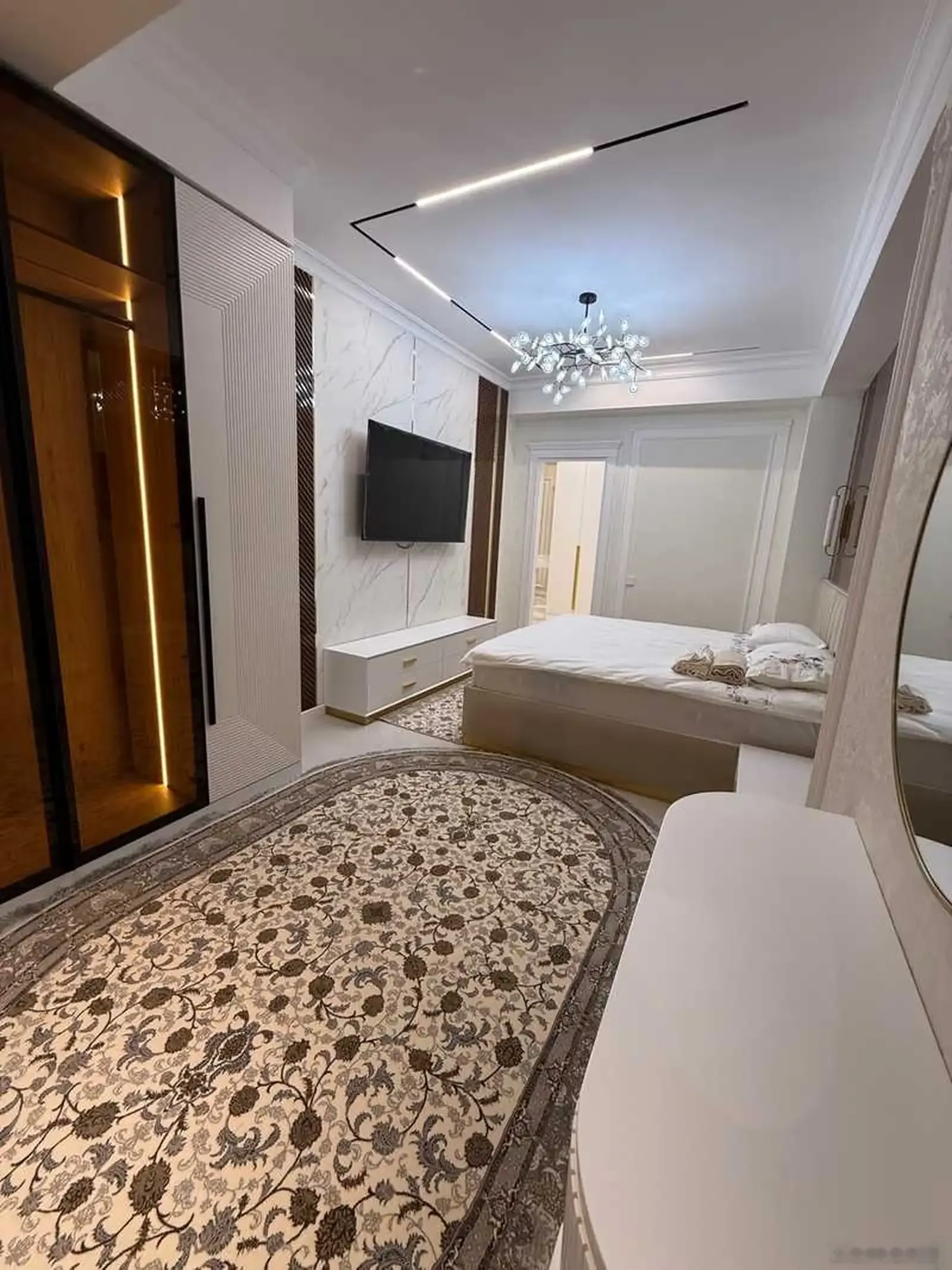 3-комн. квартира, 10 этаж, 120м², Улица Карамова