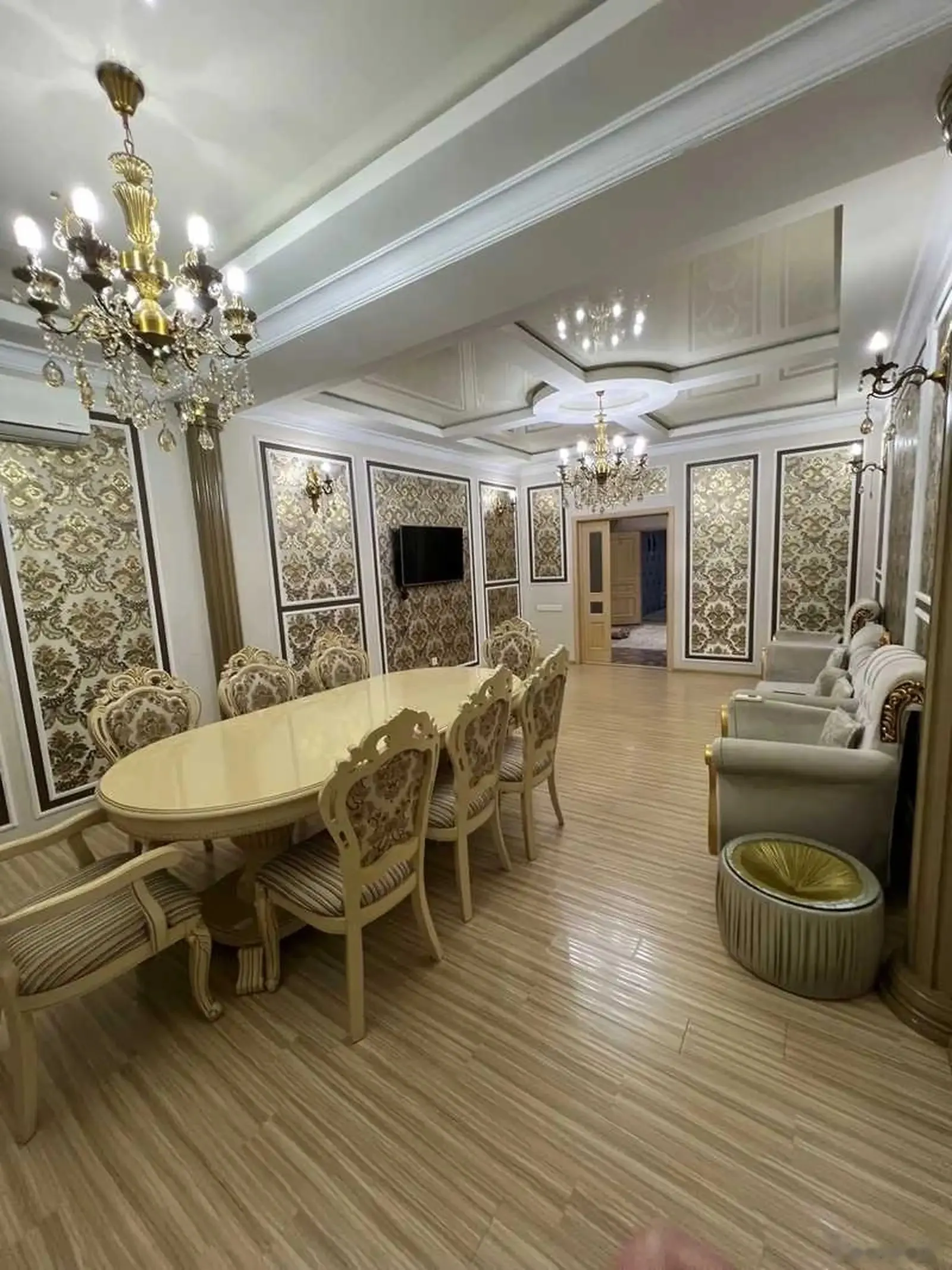 4-комн. квартира, 4 этаж, 180м², пайкари таможни