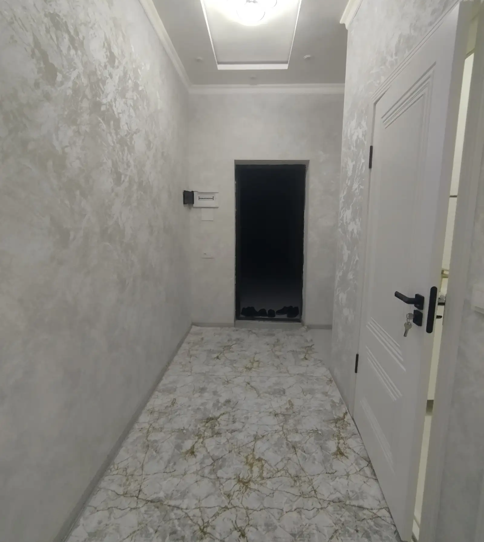 2-комн. квартира, 11 этаж, 80м², Шохмансур, наздикии Посольство Турции, ру ба руи Вавилон Т