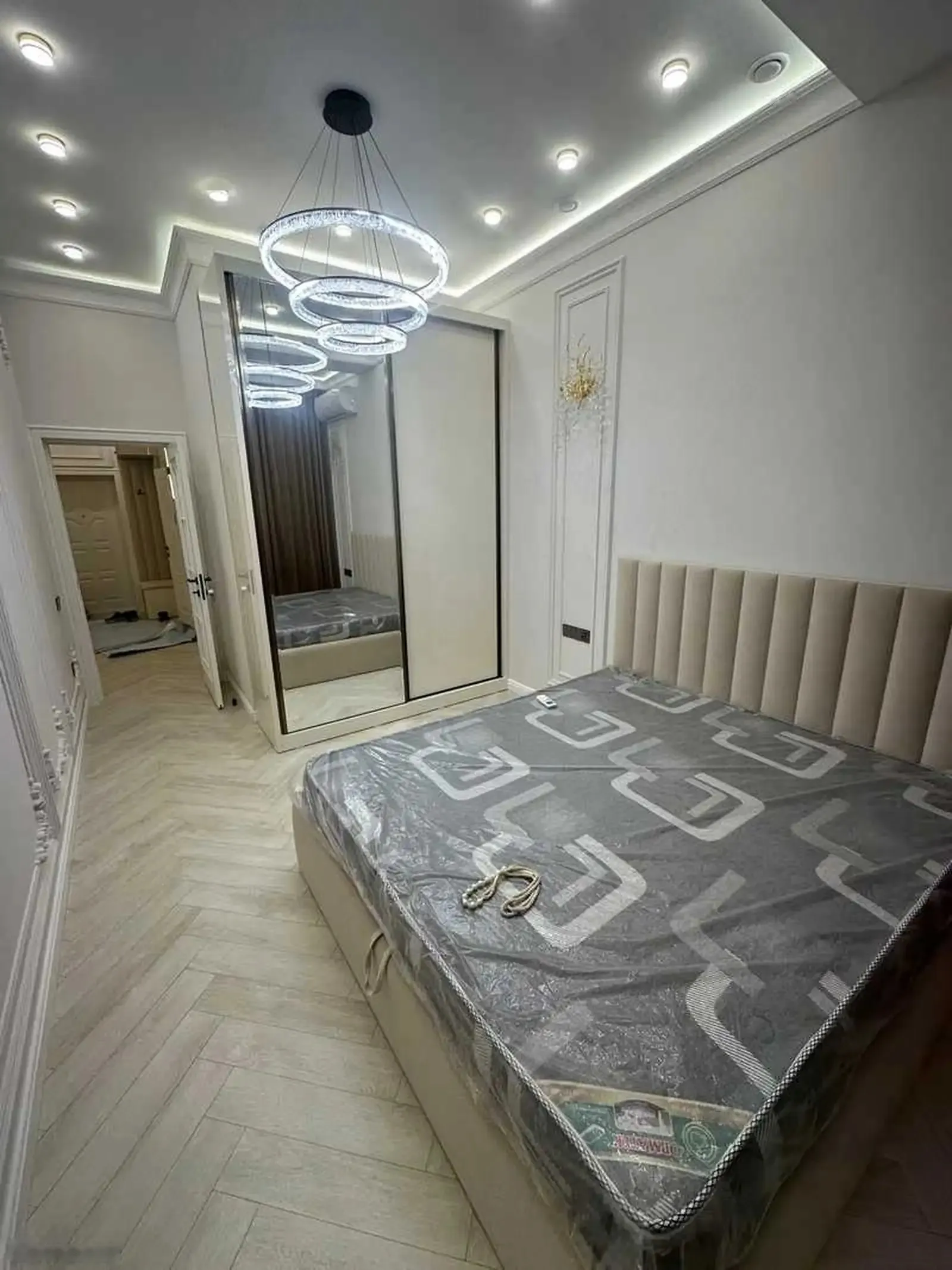 2-комн. квартира, 7 этаж, 65м², Ориентир парки Истиклол