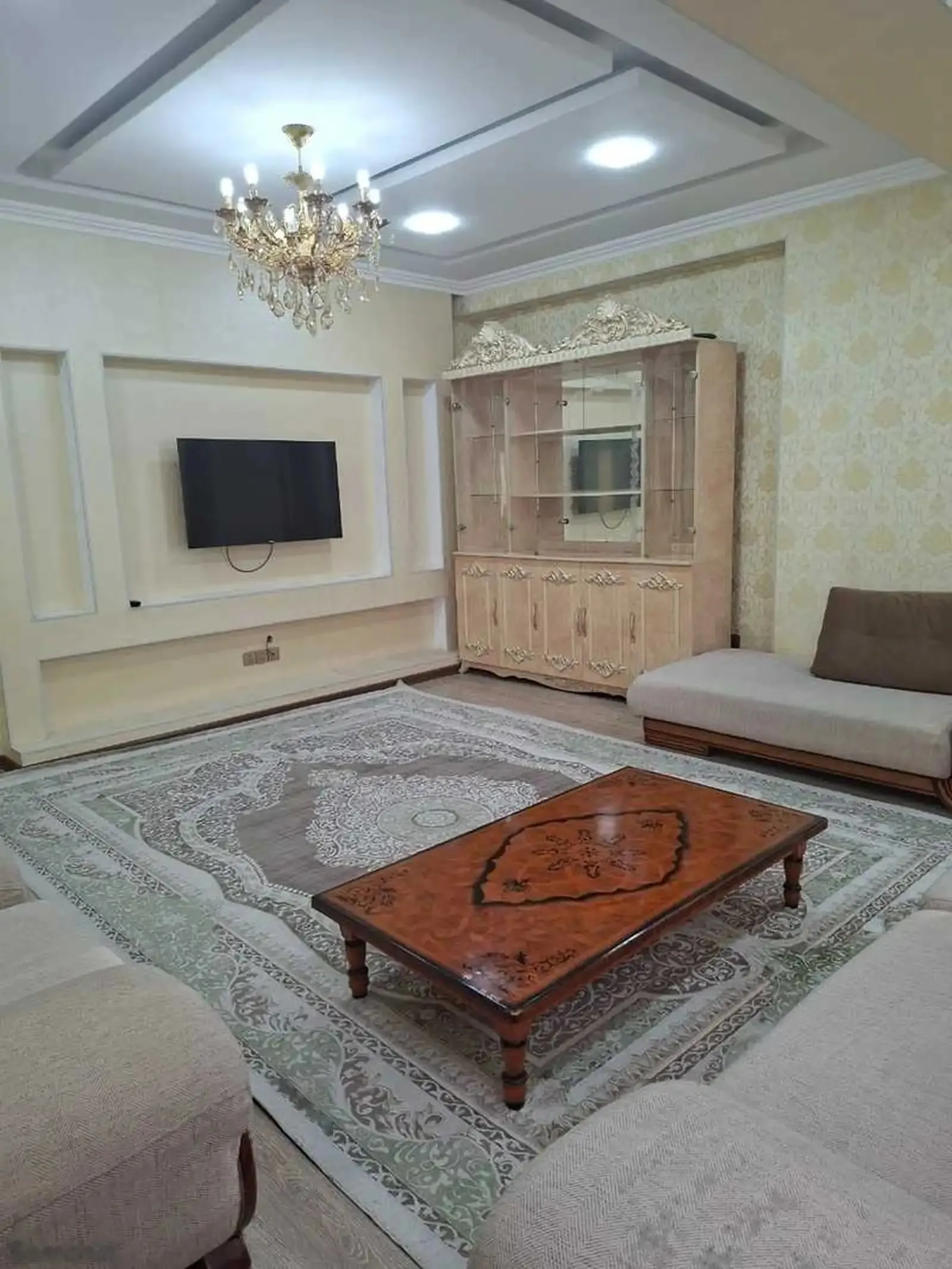3-комн. квартира, 6 этаж, 120м², Исмоили Сомони