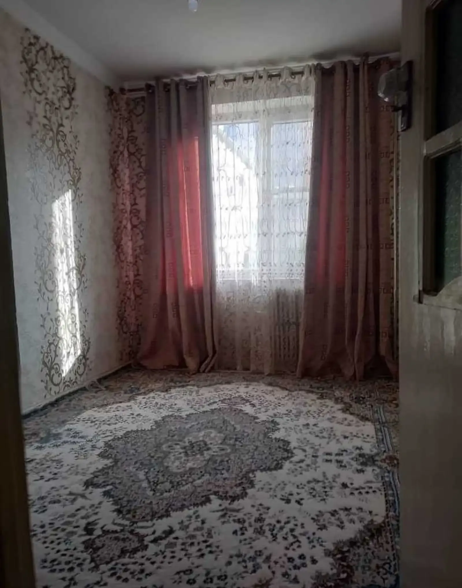 3-комн. квартира, 3 этаж, 90м², Зарафшон, Дом Ёвар