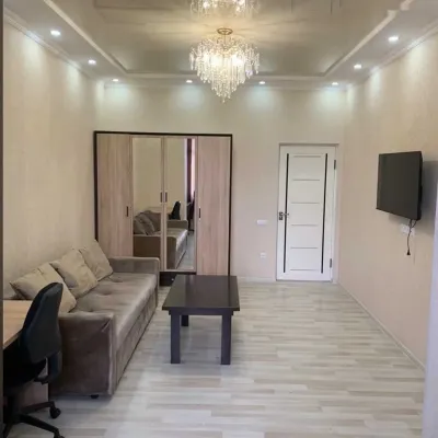 2-комн. квартира, 13 этаж, 60м², Дом печати