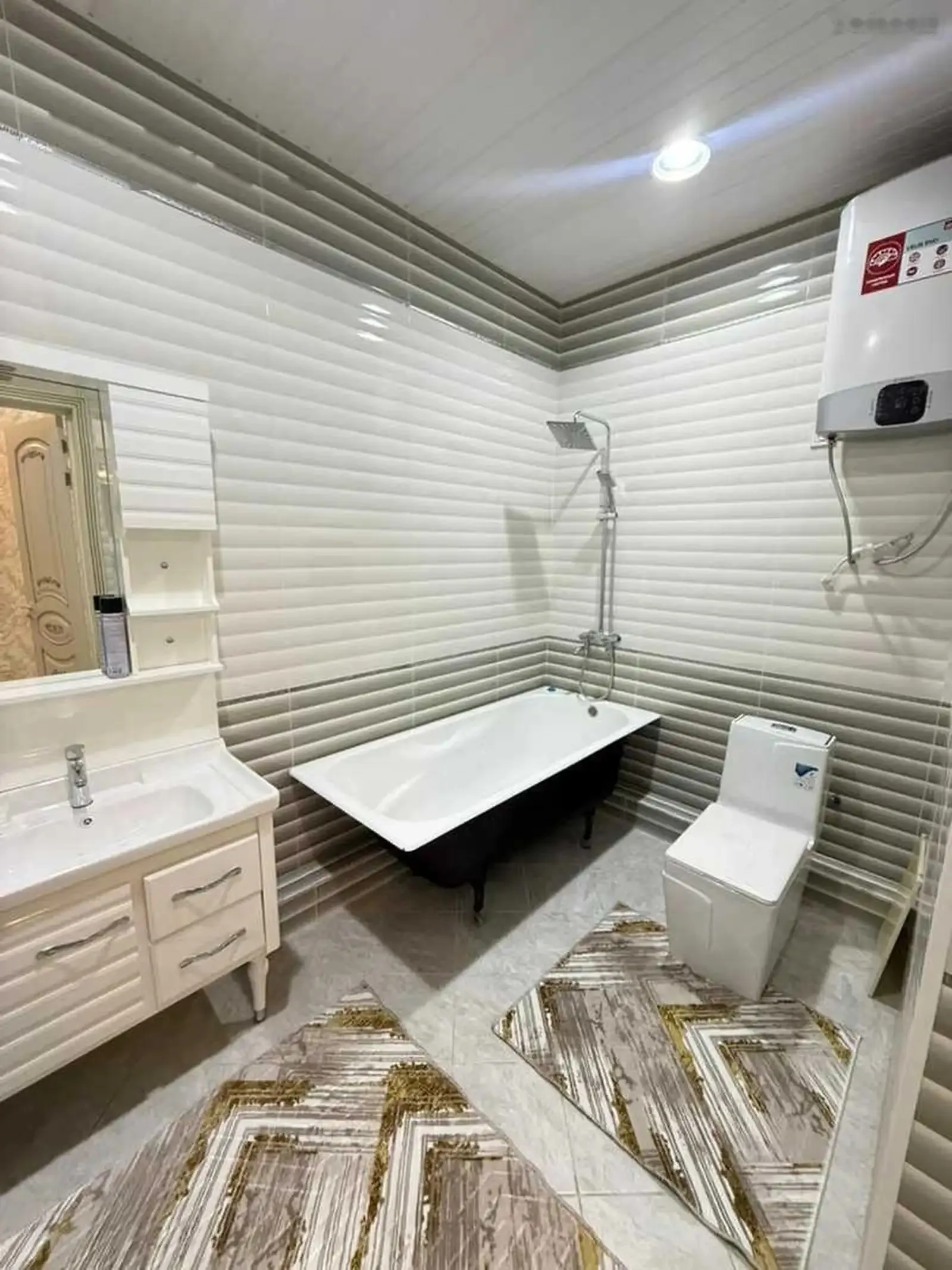 3-комн. квартира, 8 этаж, 150м², Бари парламент