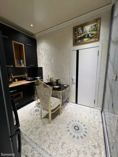 2-комн. квартира, 5 этаж, 53 м², Фирдавси